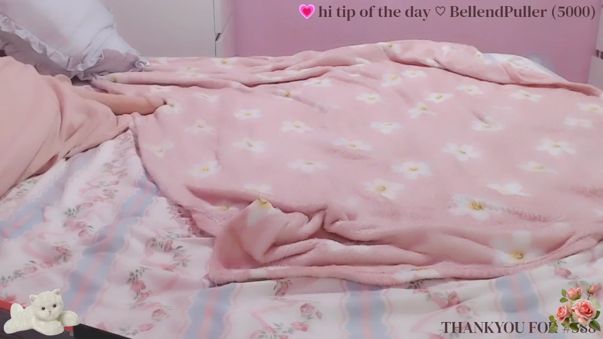 Gallery image thumbnail from LydiaPeach's myfreecams stream on, 05/12/2025, 20:55 image 4 of 20