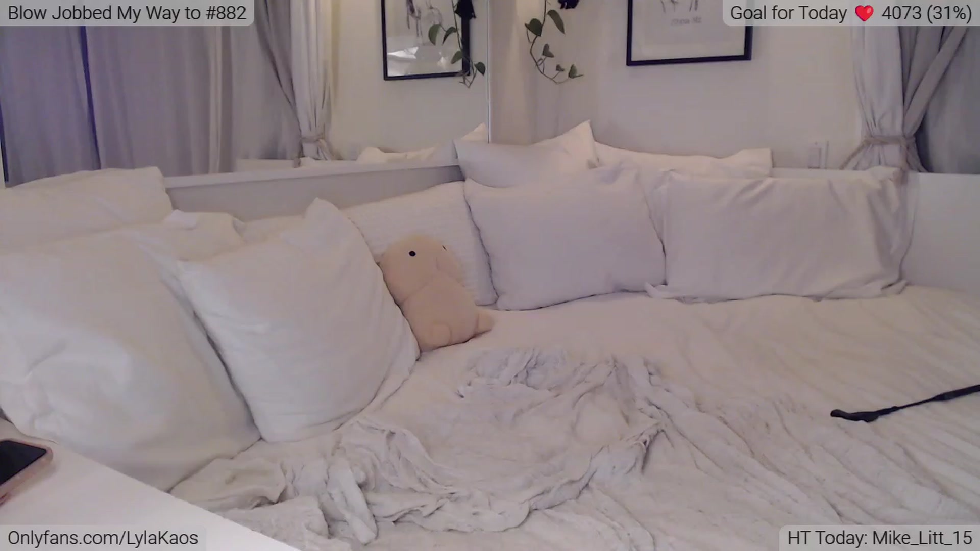 Gallery image thumbnail from LylaKaos's myfreecams stream on, 11/15/2022, 02:33 image 11 of 20