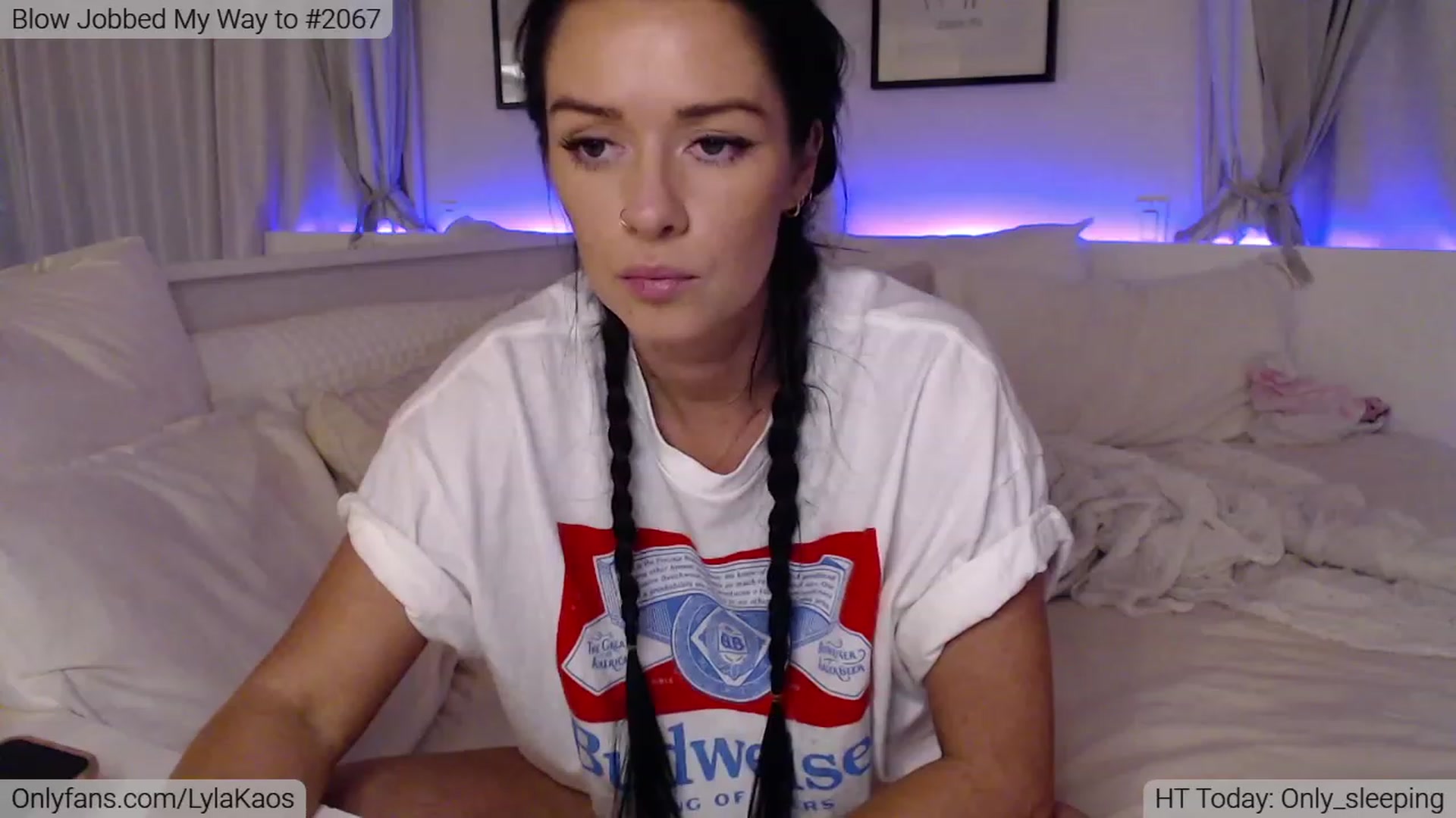 Gallery image thumbnail from LylaKaos's myfreecams stream on, 12/25/2022, 04:20 image 19 of 20