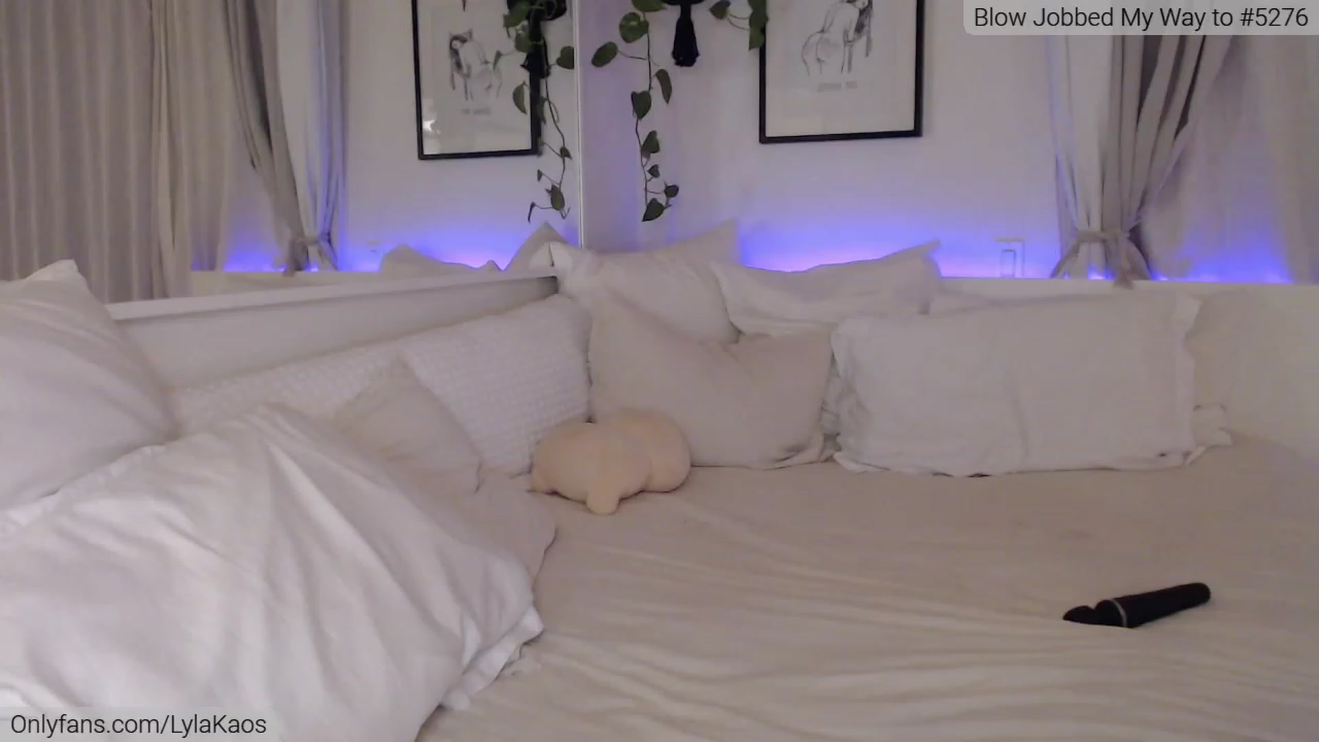 Gallery image thumbnail from LylaKaos's myfreecams stream on, 01/23/2023, 05:57 image 11 of 20