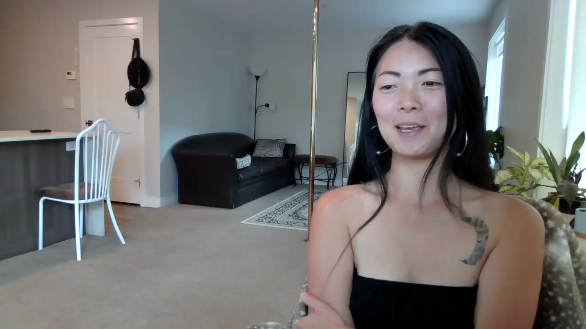 Gallery image thumbnail from Lyla_June's myfreecams stream on, 06/18/2023, 20:44 image 14 of 20