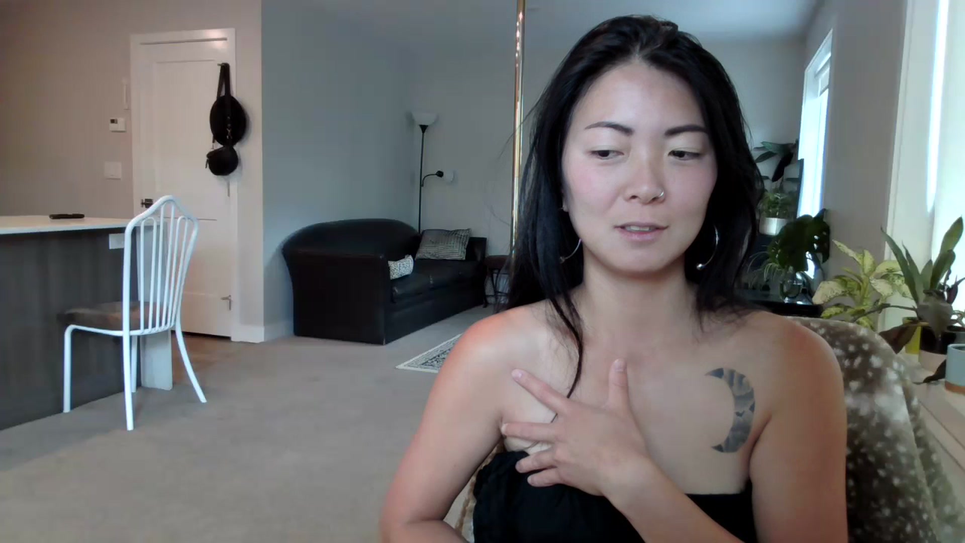 Gallery image thumbnail from Lyla_June's myfreecams stream on, 06/18/2023, 20:44 image 16 of 20