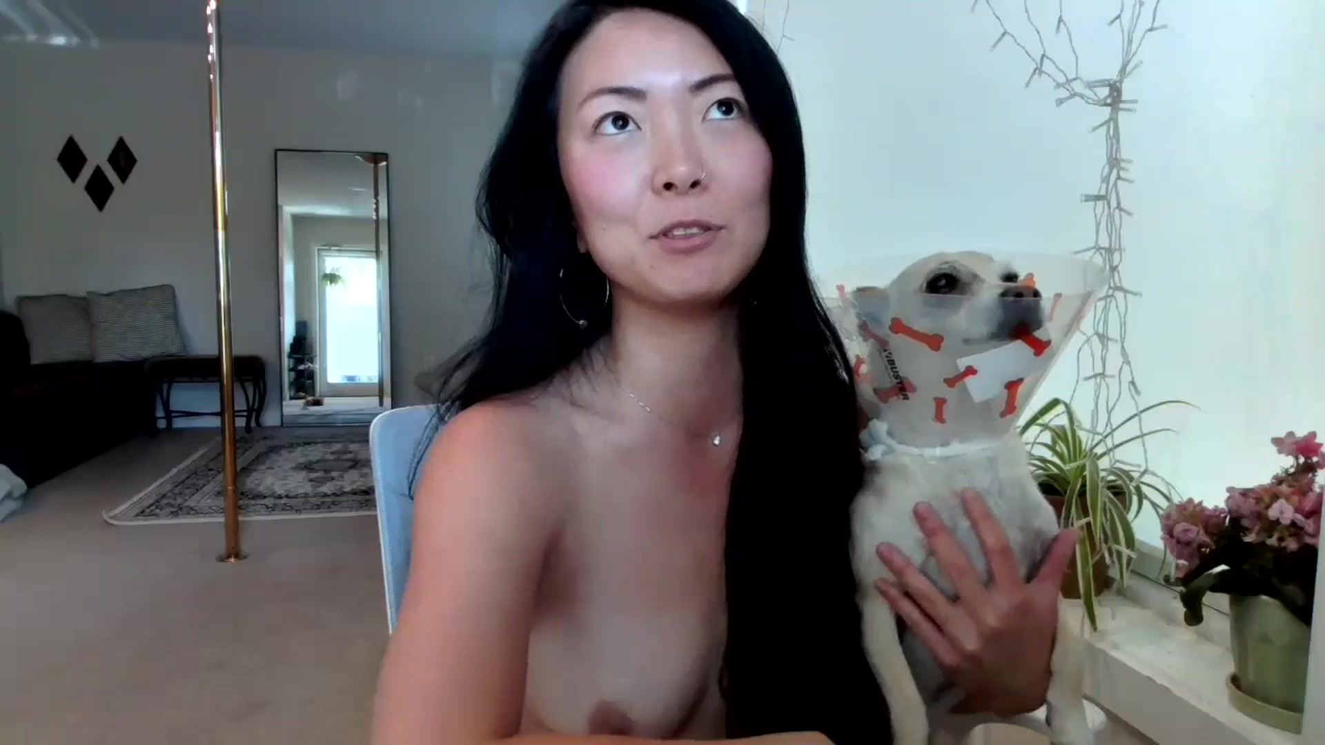 Gallery image thumbnail from Lyla_June's myfreecams stream on, 06/24/2024, 21:28 image 4 of 20