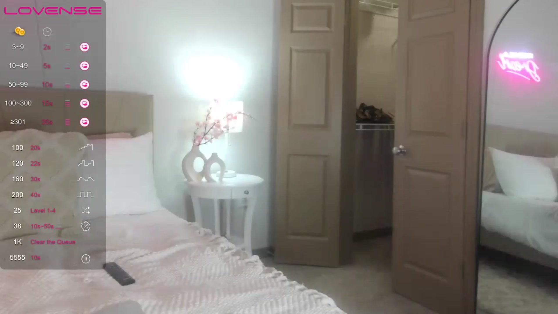 Gallery image thumbnail from Lylajone's myfreecams stream on, 07/31/2023, 10:32 image 7 of 20