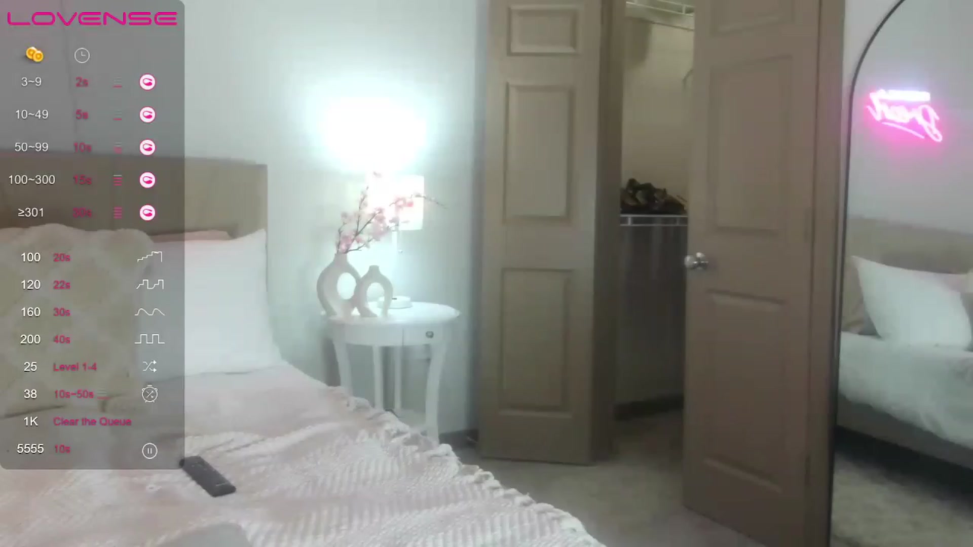 Gallery image thumbnail from Lylajone's myfreecams stream on, 07/31/2023, 10:32 image 8 of 20