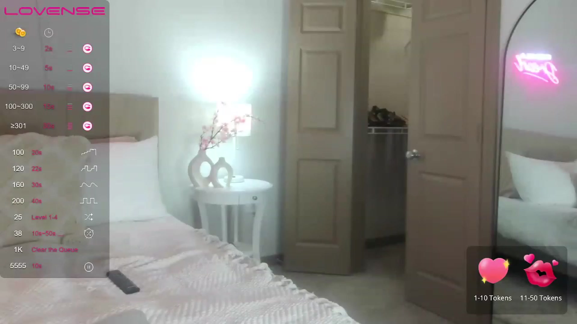 Gallery image thumbnail from Lylajone's myfreecams stream on, 07/31/2023, 10:32 image 9 of 20