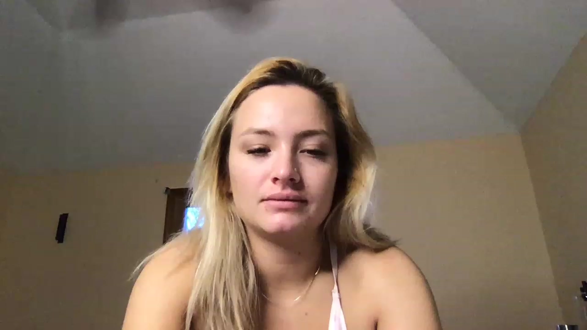 Gallery image thumbnail from Lynn_6's myfreecams stream on, 02/13/2023, 13:55 image 19 of 20