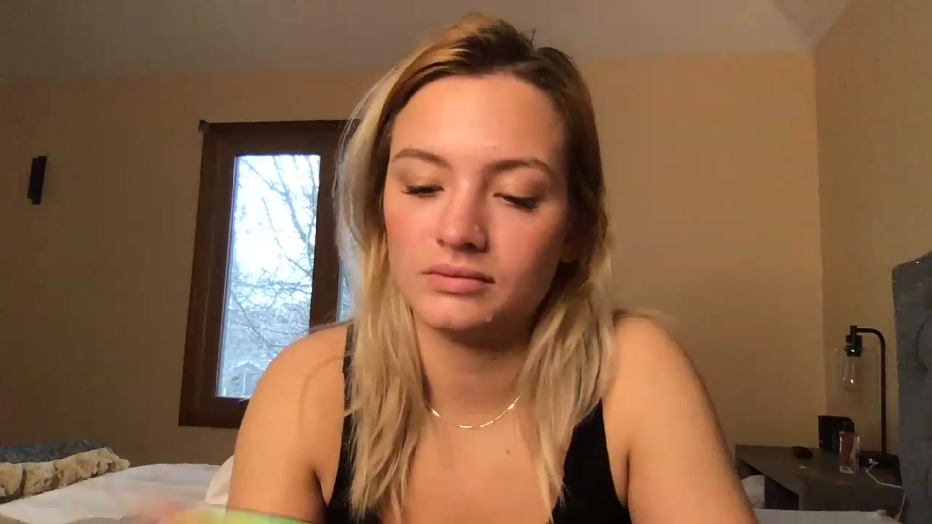 Gallery image thumbnail from Lynn_6's myfreecams stream on, 02/17/2023, 15:49 image 16 of 20