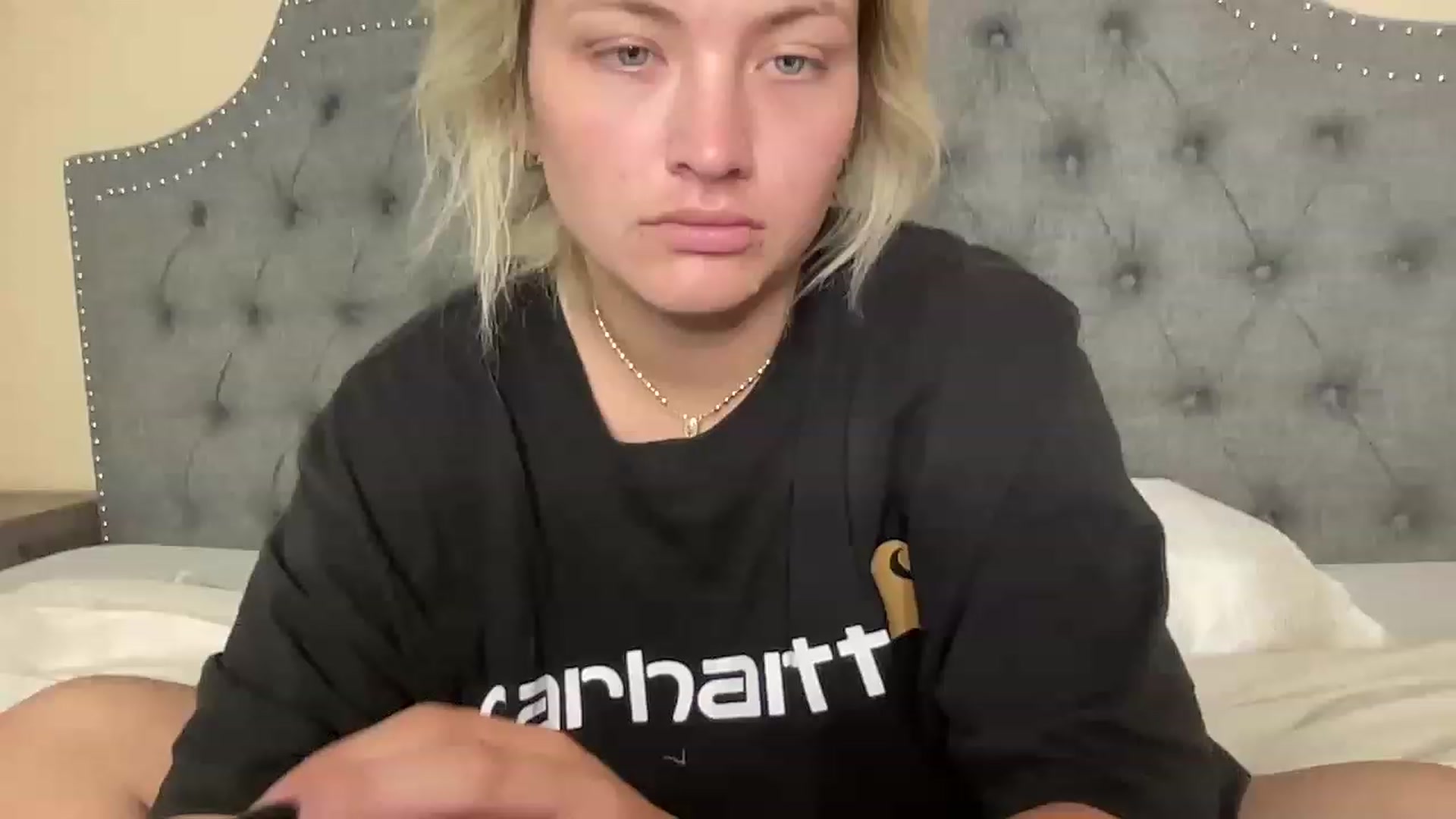 Gallery image thumbnail from Lynn_6's myfreecams stream on, 05/30/2023, 17:31 image 10 of 20
