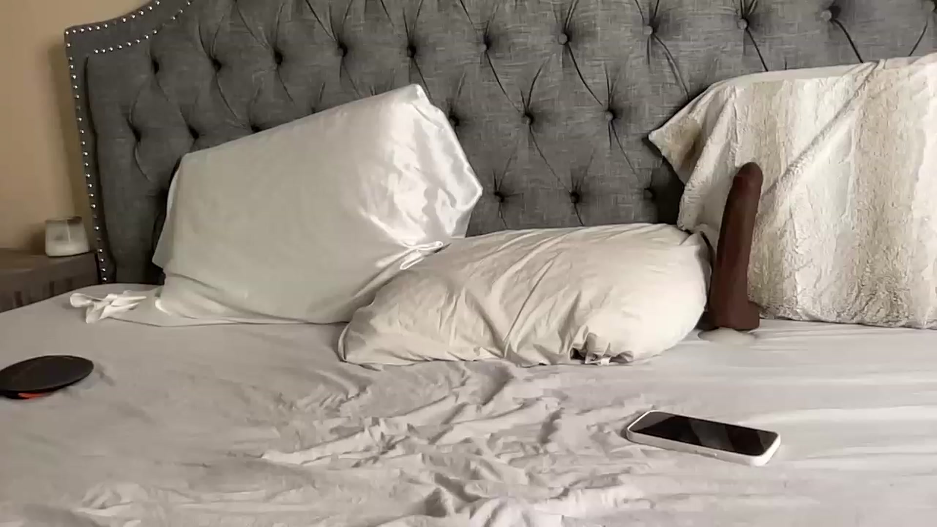 Gallery image thumbnail from Lynn_6's myfreecams stream on, 06/01/2023, 18:34 image 15 of 20