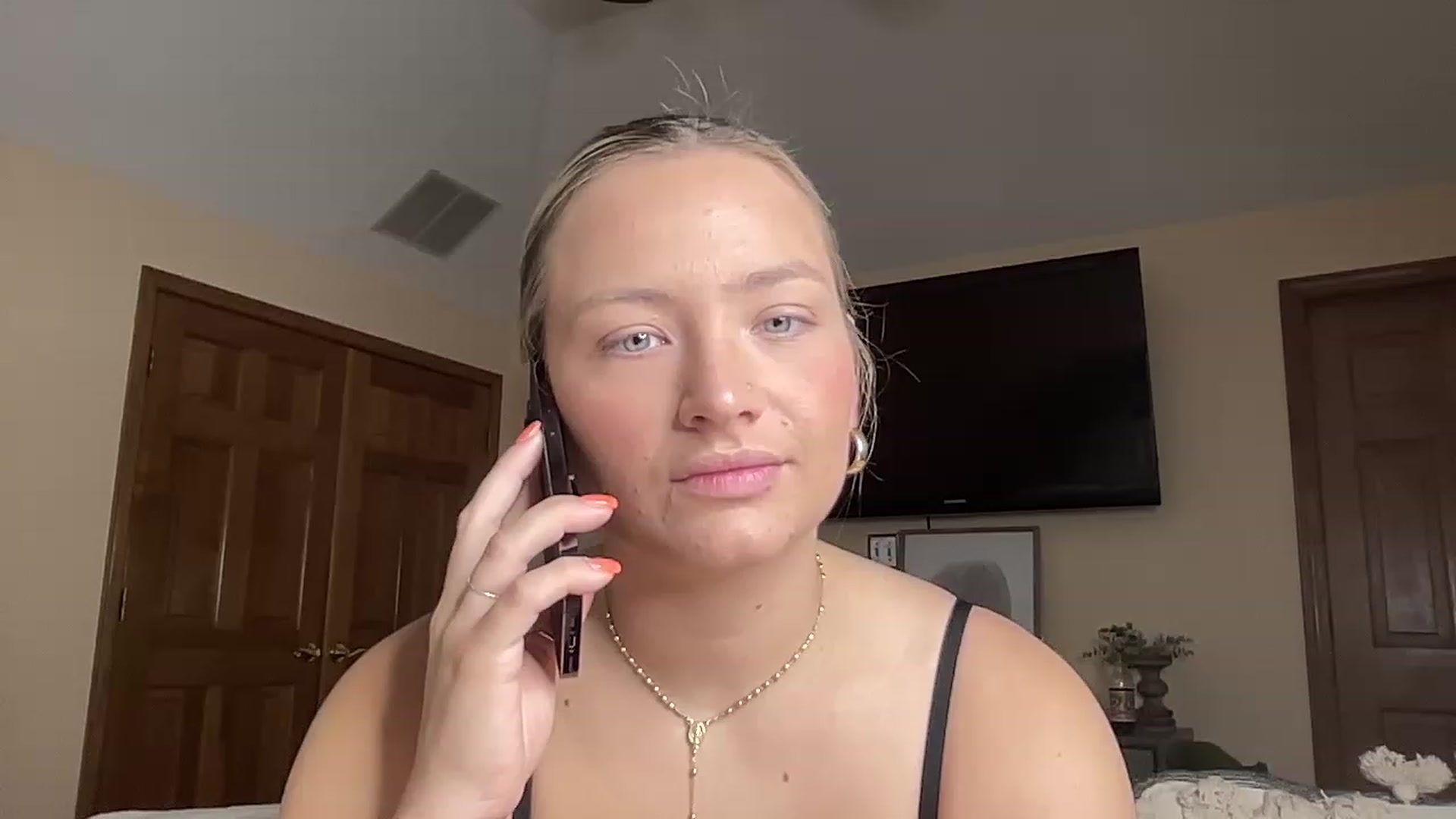 Gallery image thumbnail from Lynn_6's myfreecams stream on, 06/16/2023, 13:34 image 14 of 20