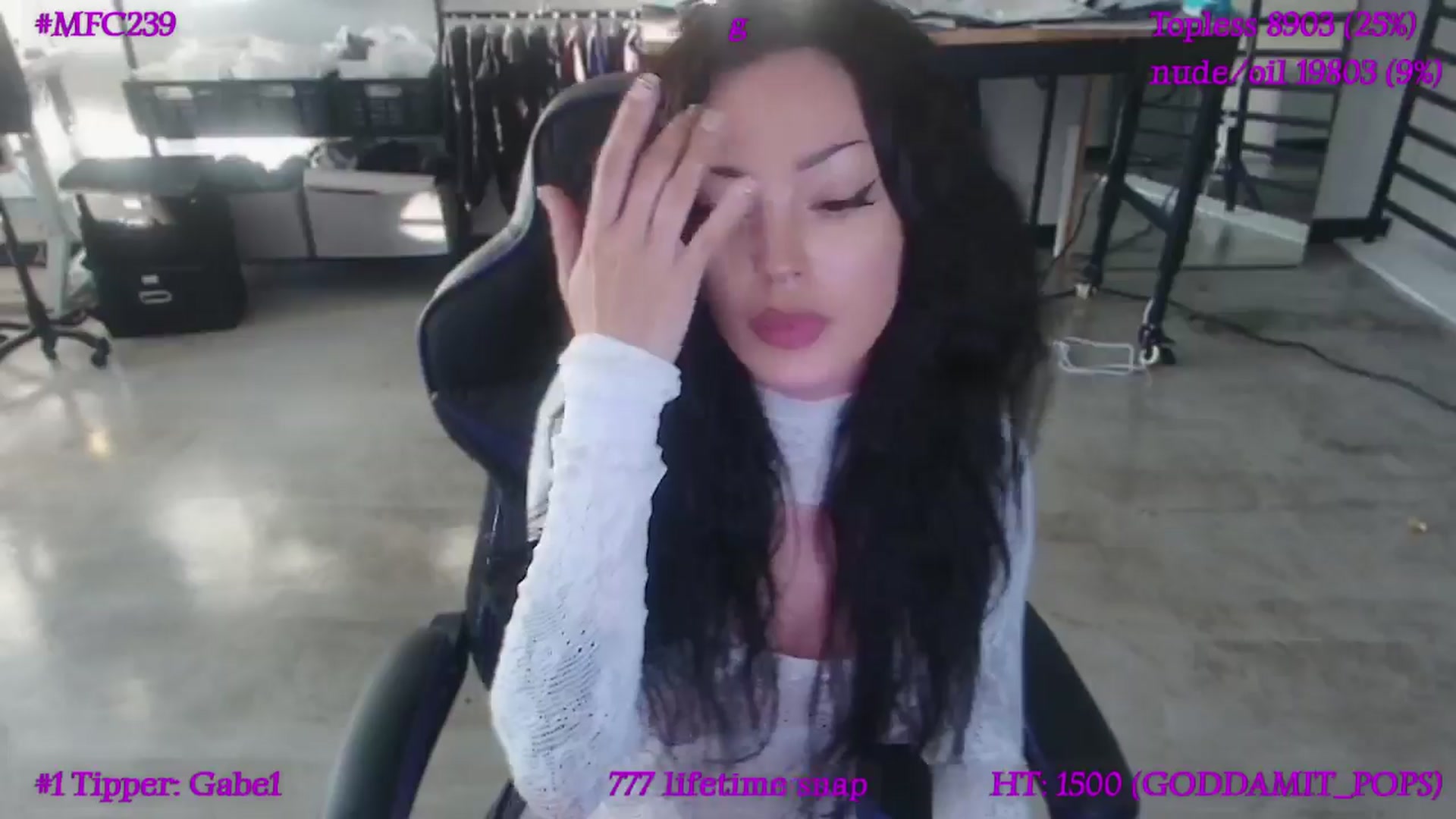 Gallery image thumbnail from LyraG's myfreecams stream on, 08/13/2025, 02:24 image 10 of 20
