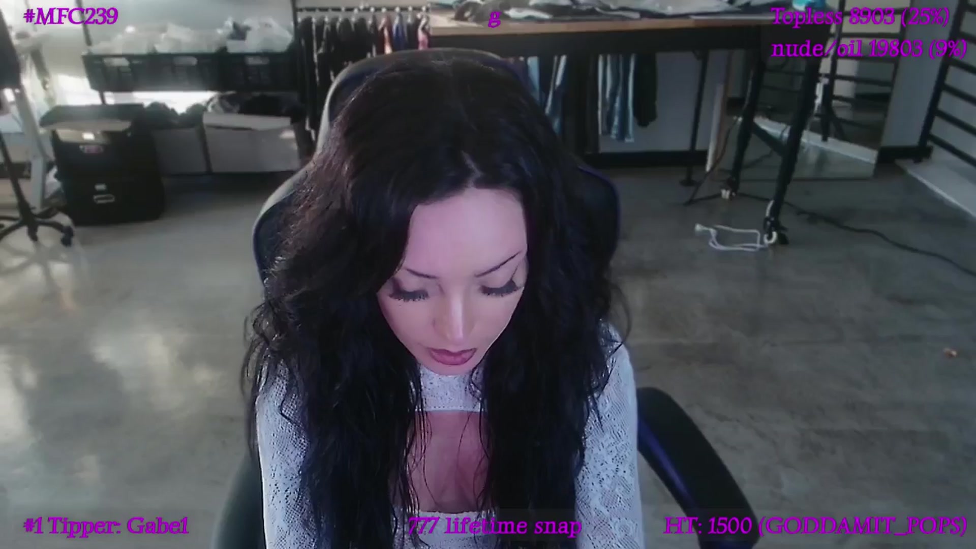 Gallery image thumbnail from LyraG's myfreecams stream on, 08/13/2025, 02:24 image 13 of 20