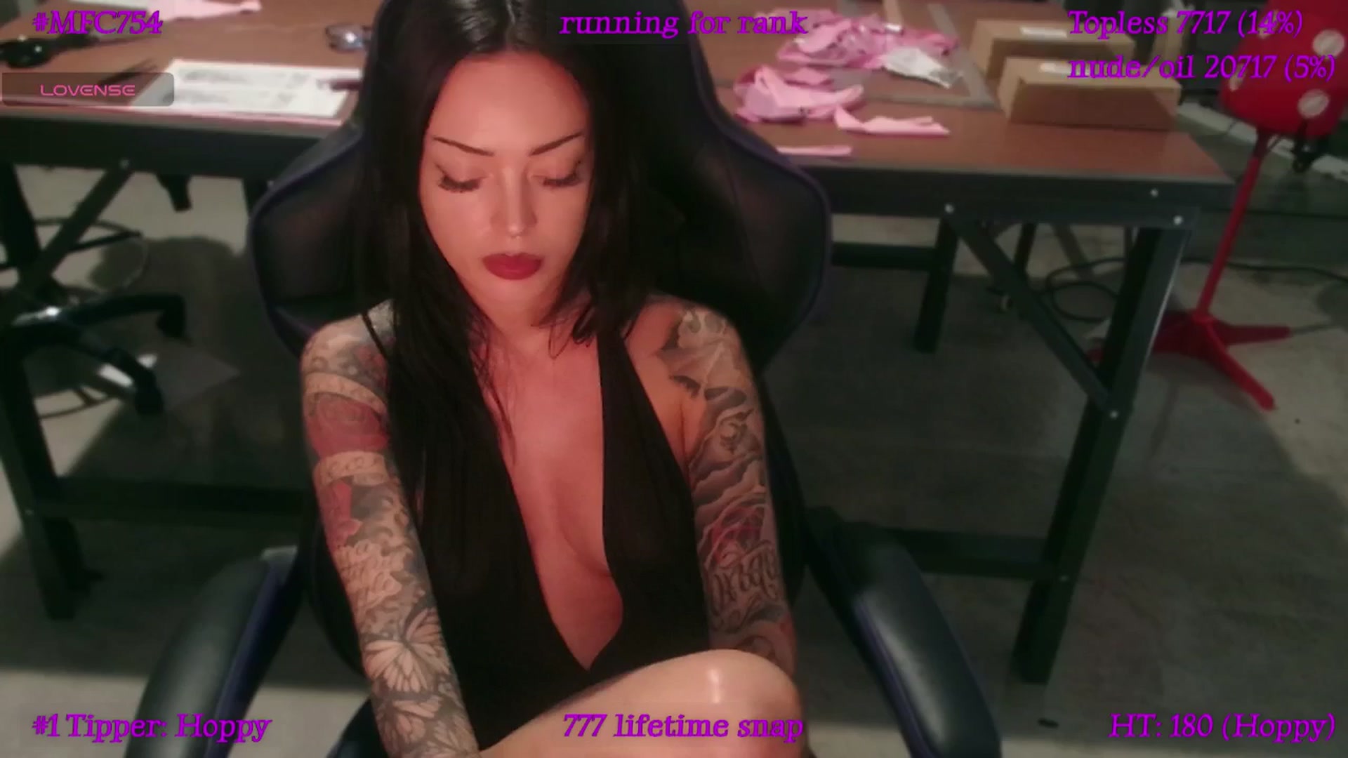 Gallery image thumbnail from LyraG's myfreecams stream on, 09/02/2025, 03:36 image 20 of 20