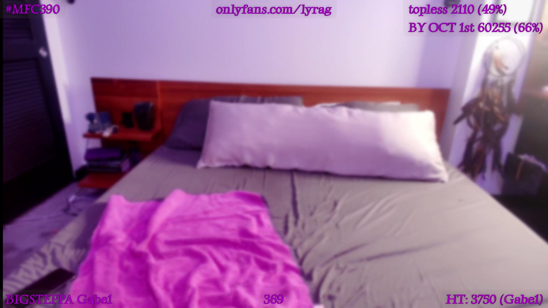 Gallery image thumbnail from LyraG's myfreecams stream on, 10/01/2025, 02:20 image 14 of 20