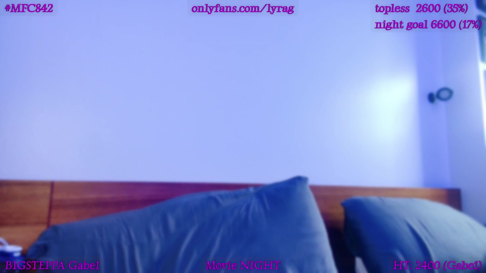 Gallery image thumbnail from LyraG's myfreecams stream on, 11/19/2025, 02:43 image 6 of 20