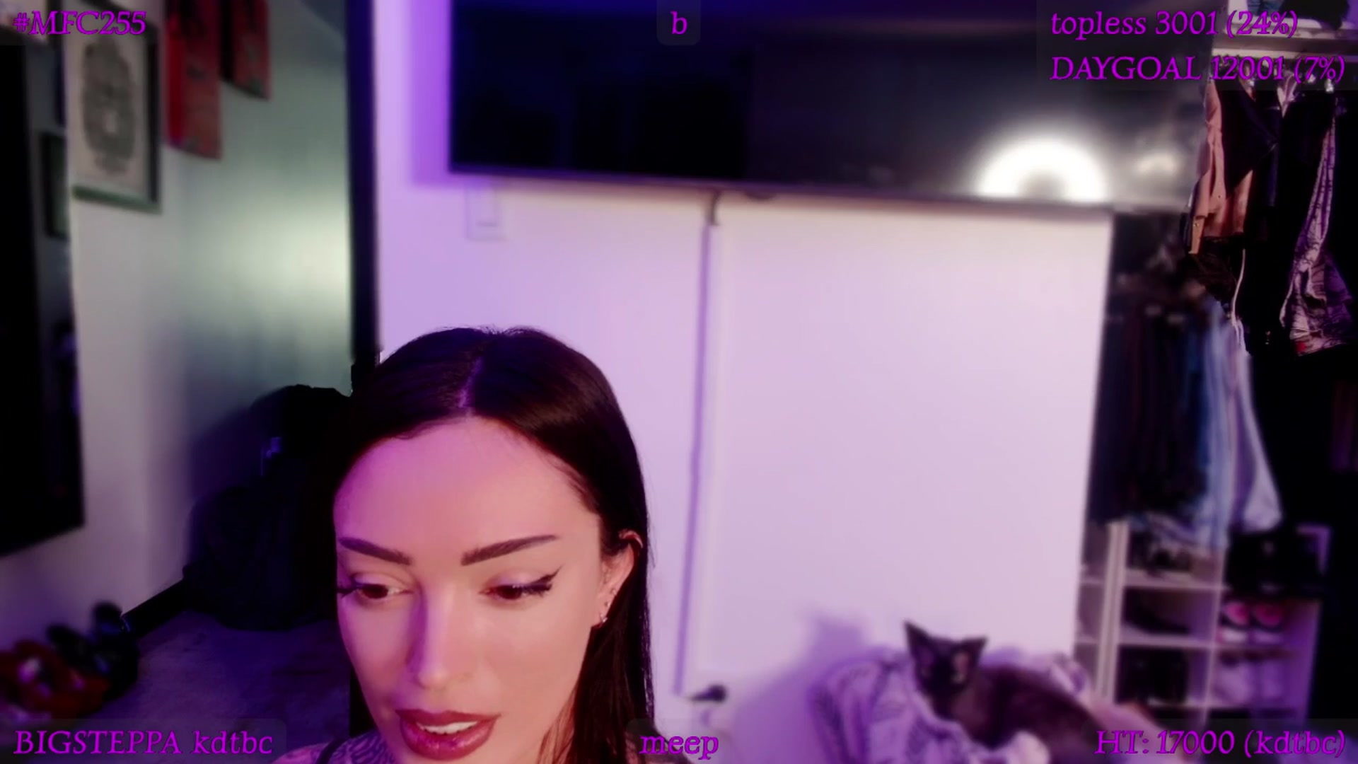 Gallery image thumbnail from LyraG's myfreecams stream on, 12/20/2025, 23:41 image 17 of 20