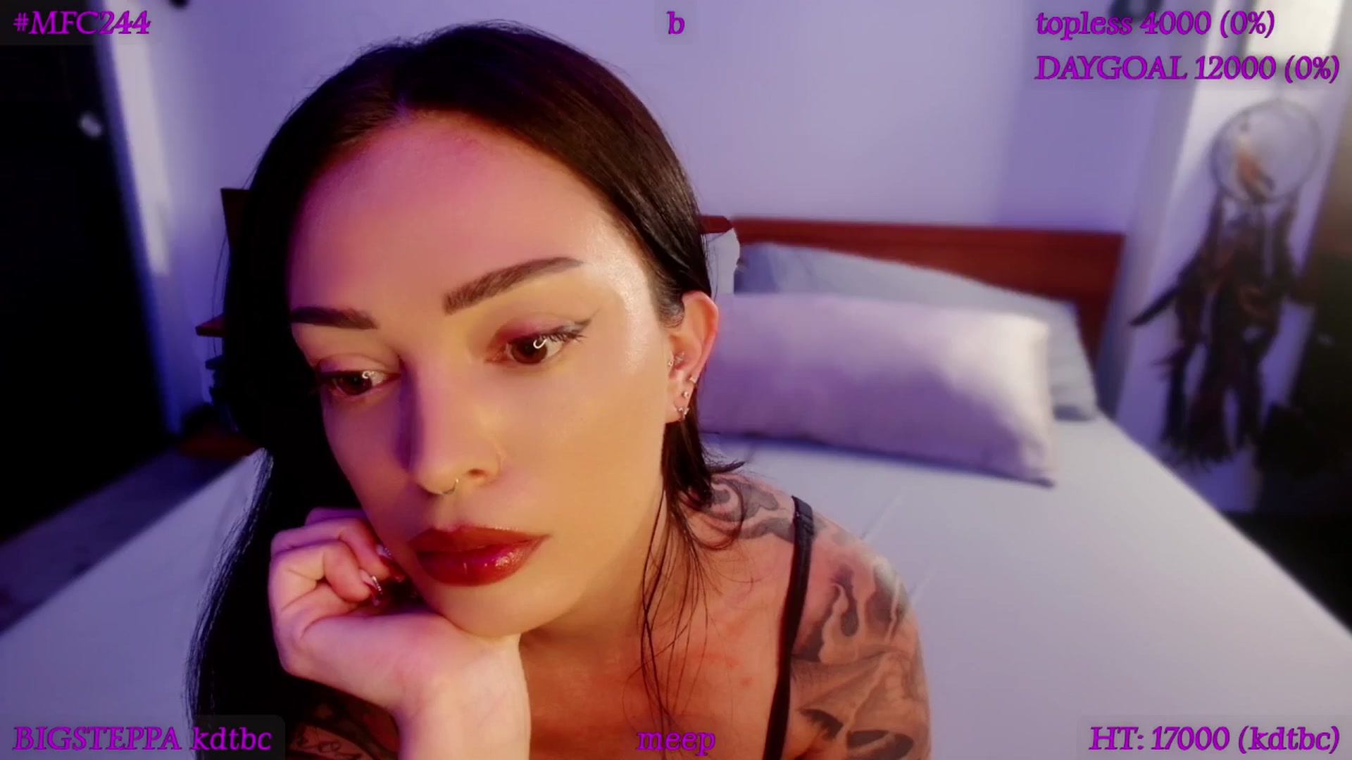 Gallery image thumbnail from LyraG's myfreecams stream on, 12/23/2025, 24:59 image 1 of 20