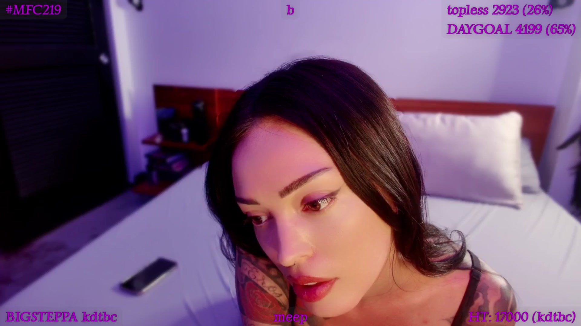Gallery image thumbnail from LyraG's myfreecams stream on, 12/23/2025, 03:20 image 6 of 20