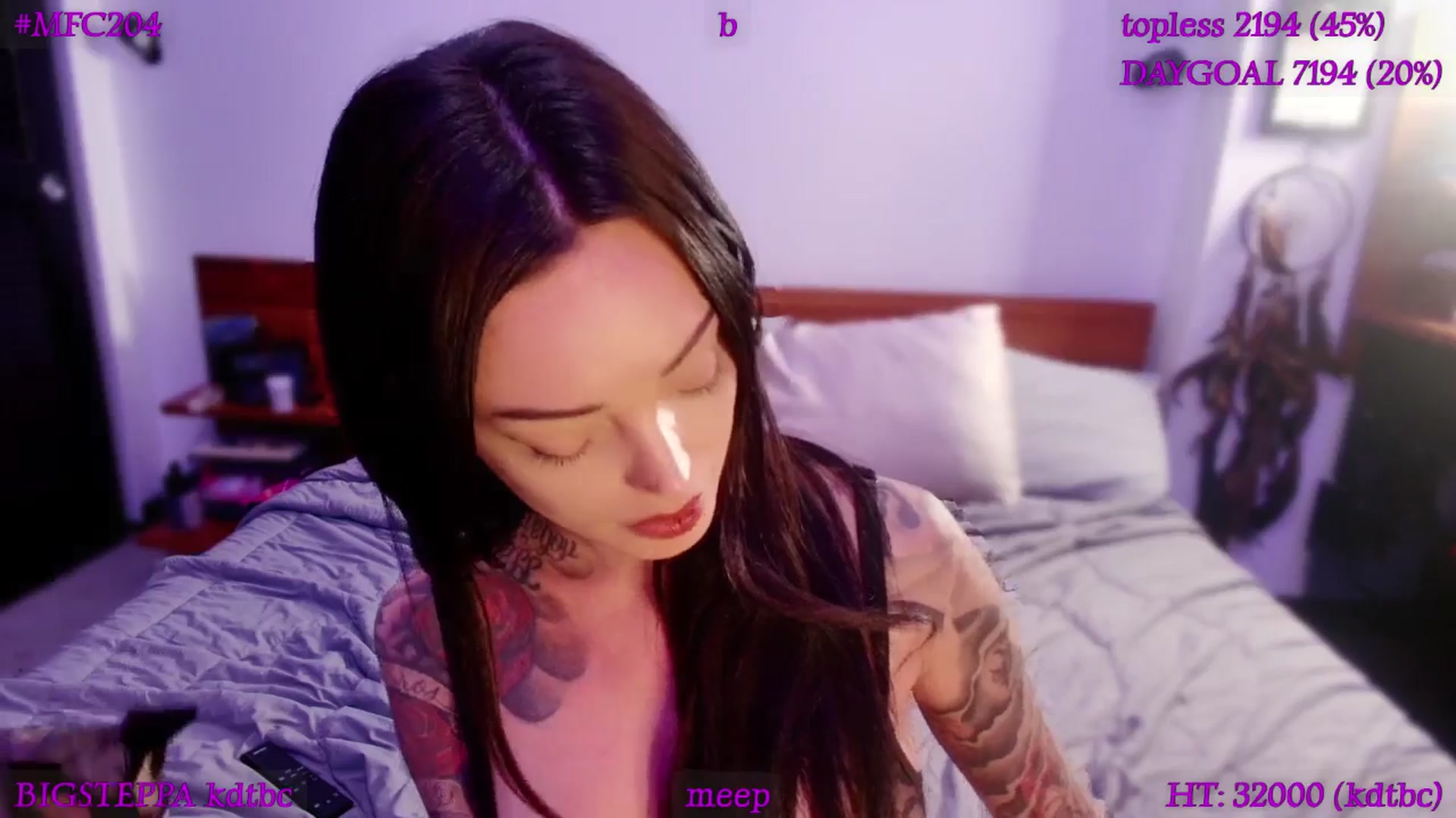 Gallery image thumbnail from LyraG's myfreecams stream on, 12/30/2025, 02:59 image 13 of 20
