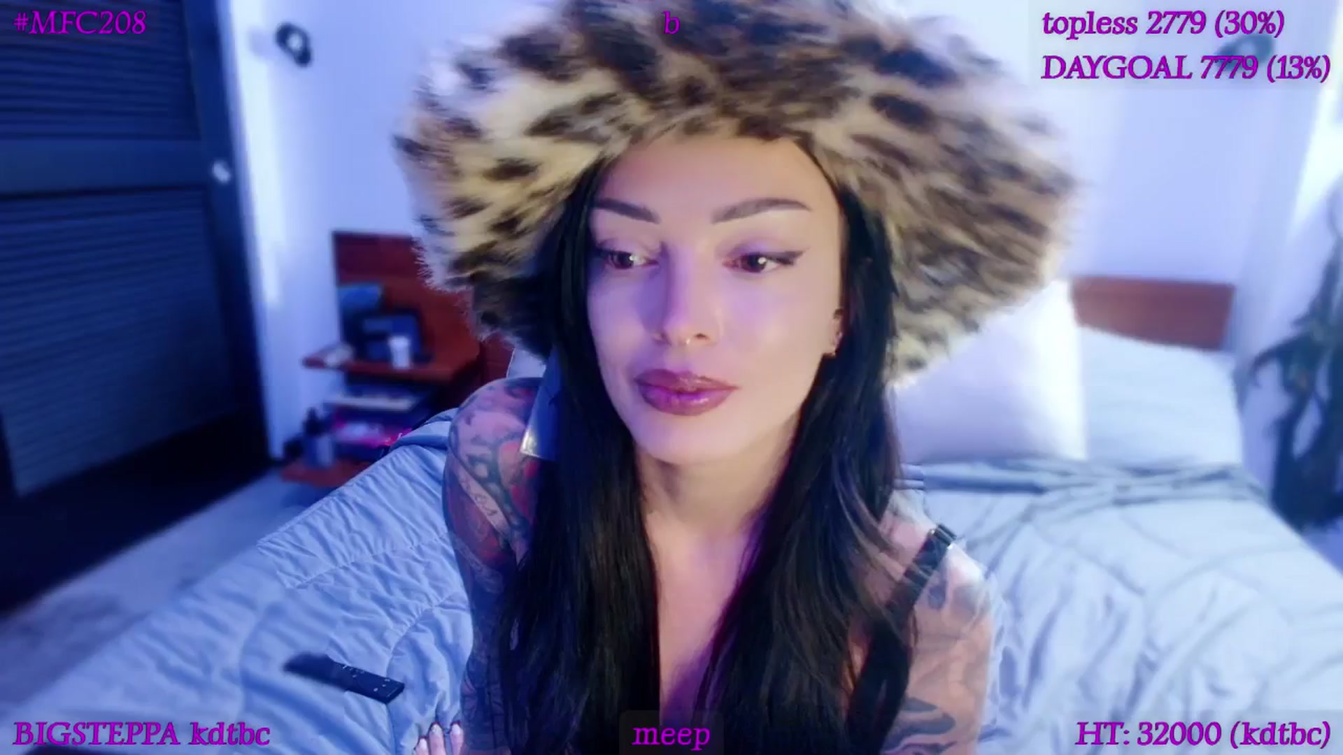 Gallery image thumbnail from LyraG's myfreecams stream on, 12/30/2025, 02:59 image 1 of 20