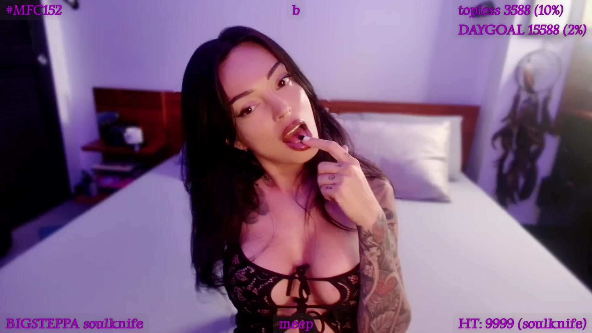 Gallery image thumbnail from LyraG's myfreecams stream on, 01/07/2026, 24:01 image 18 of 20