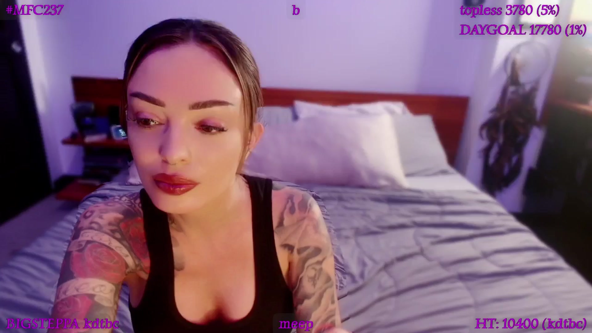 Gallery image thumbnail from LyraG's myfreecams stream on, 01/25/2026, 02:26 image 10 of 20