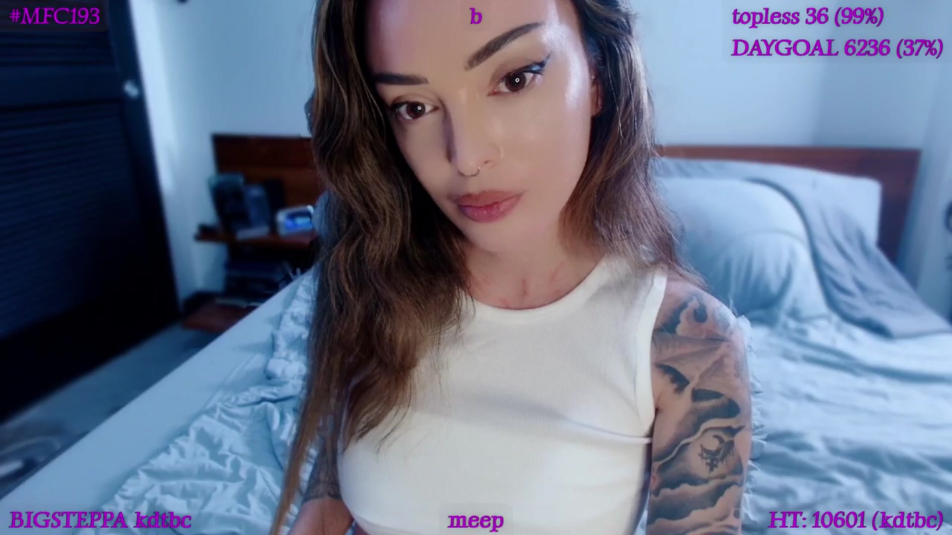 Gallery image thumbnail from LyraG's myfreecams stream on, 01/27/2026, 04:10 image 19 of 20