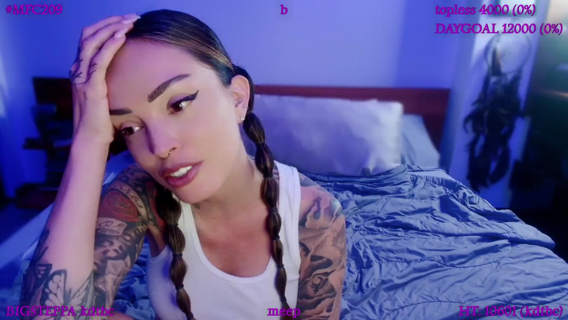Gallery image thumbnail from LyraG's myfreecams stream on, 01/29/2026, 06:47 image 4 of 20