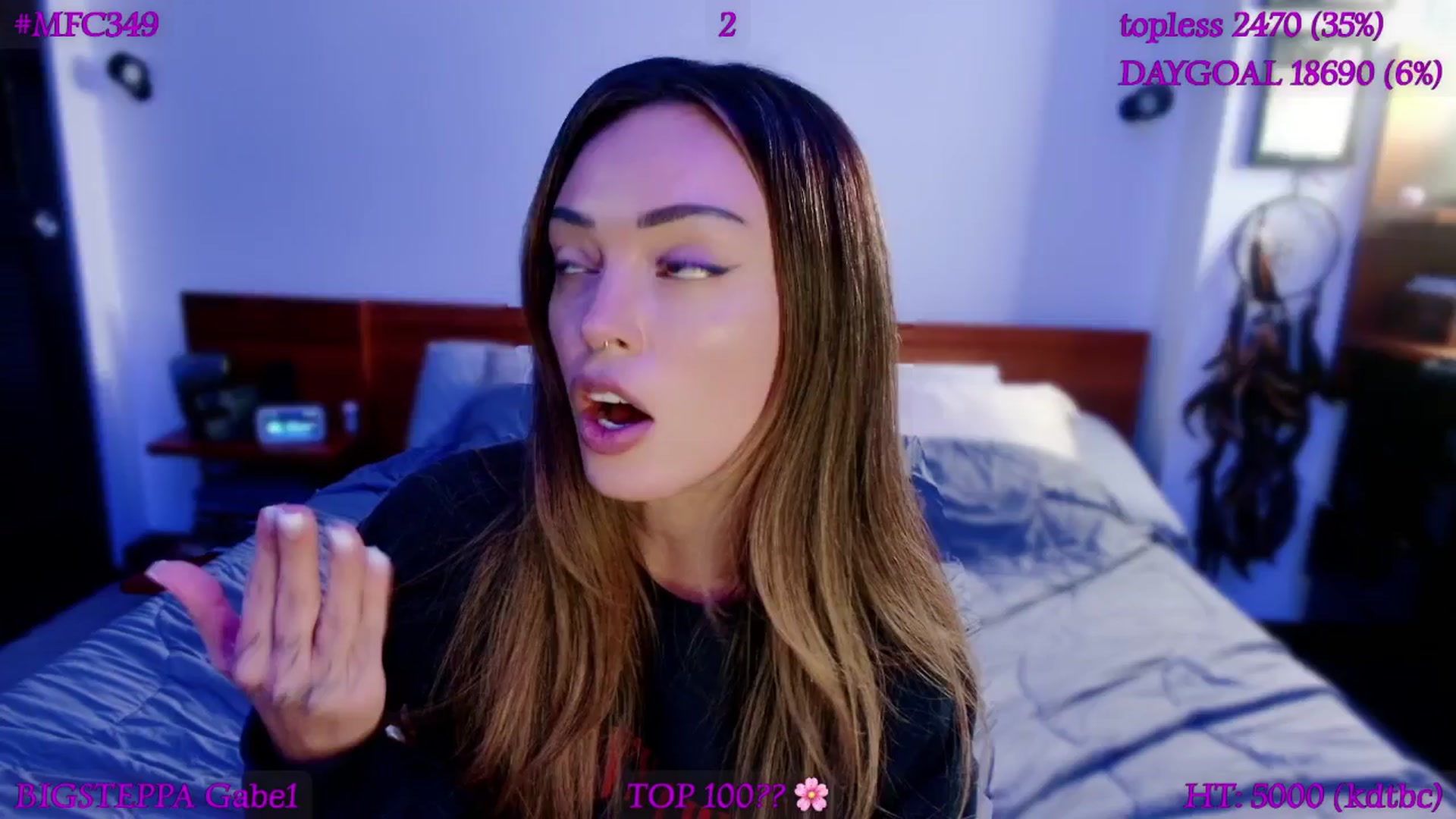Gallery image thumbnail from LyraG's myfreecams stream on, 02/20/2026, 05:05 image 8 of 20