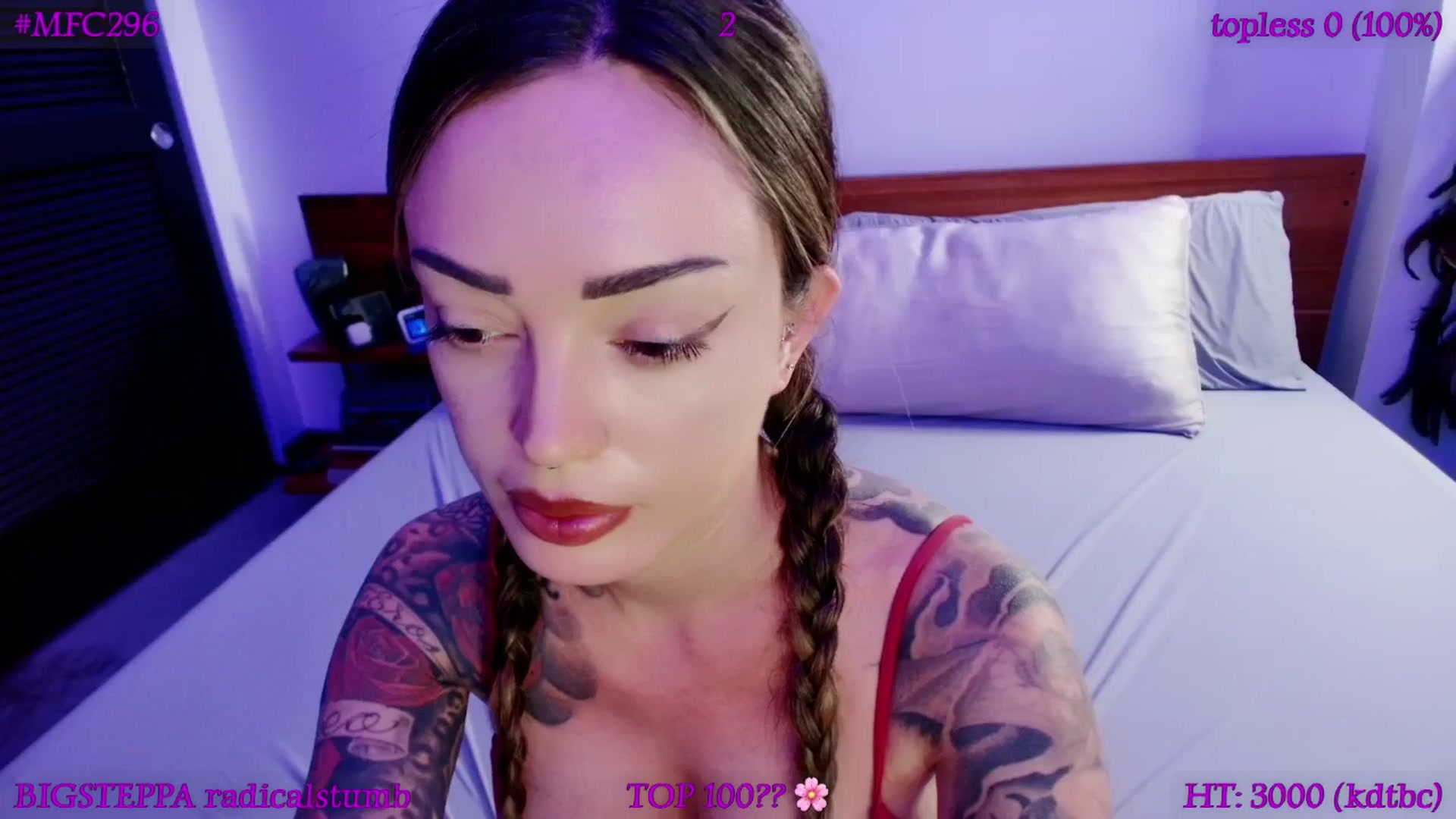 Gallery image thumbnail from LyraG's myfreecams stream on, 03/12/2026, 03:02 image 10 of 20