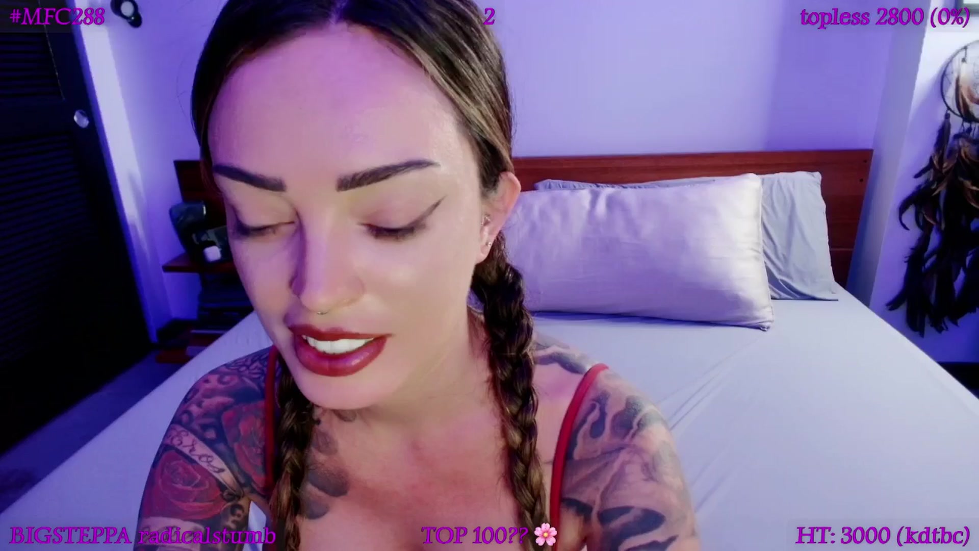 Gallery image thumbnail from LyraG's myfreecams stream on, 03/12/2026, 03:02 image 11 of 20
