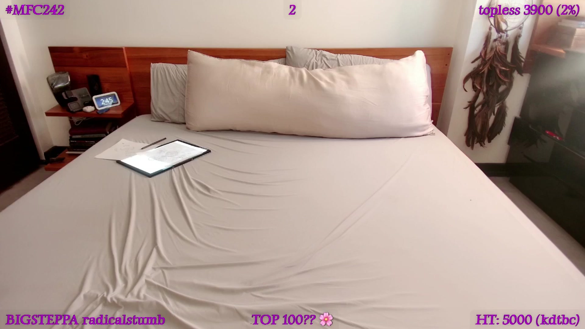 Gallery image thumbnail from LyraG's myfreecams stream on, 03/15/2026, 22:40 image 6 of 20
