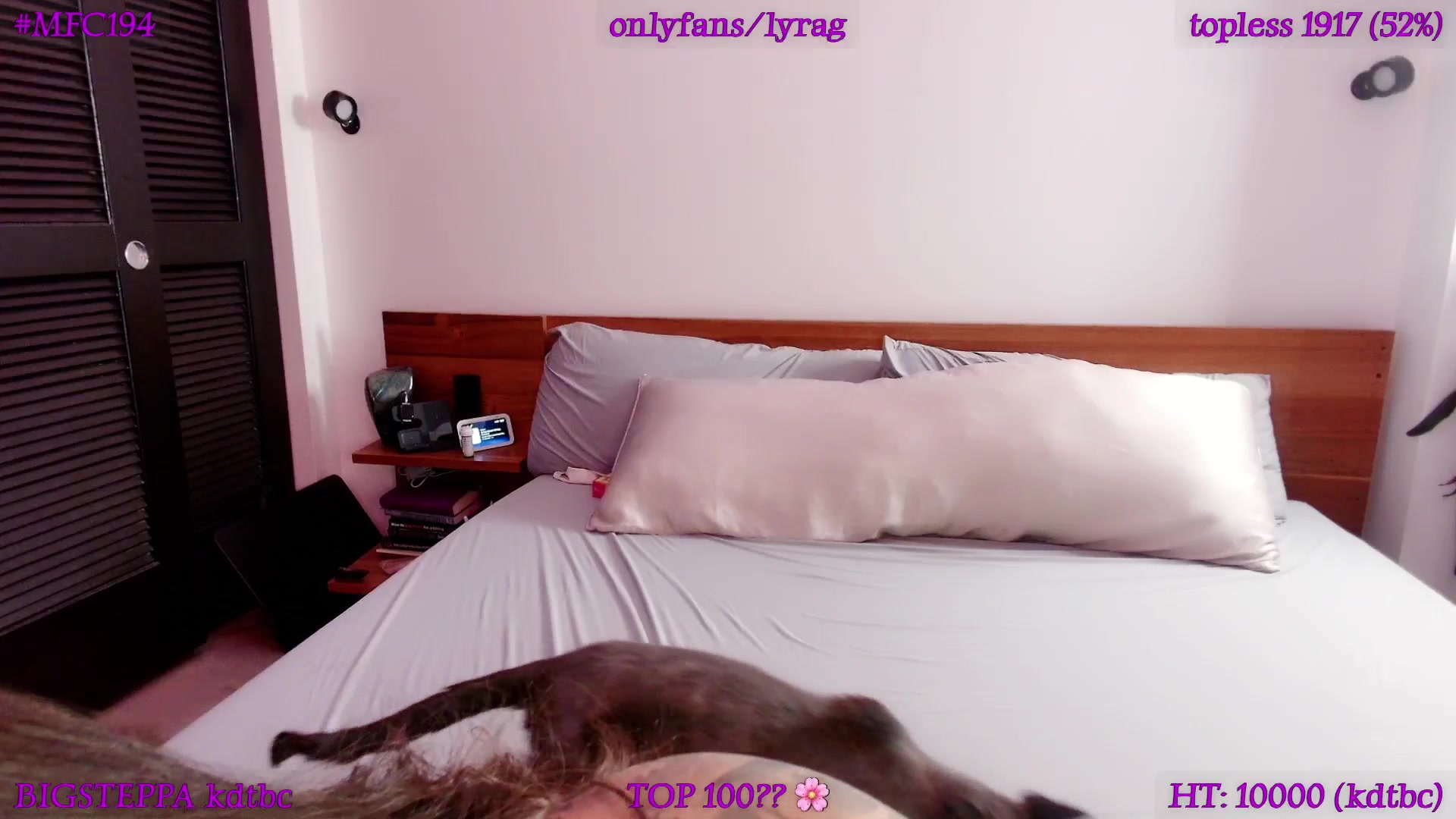 Gallery image thumbnail from LyraG's myfreecams stream on, 03/29/2026, 05:27 image 15 of 20