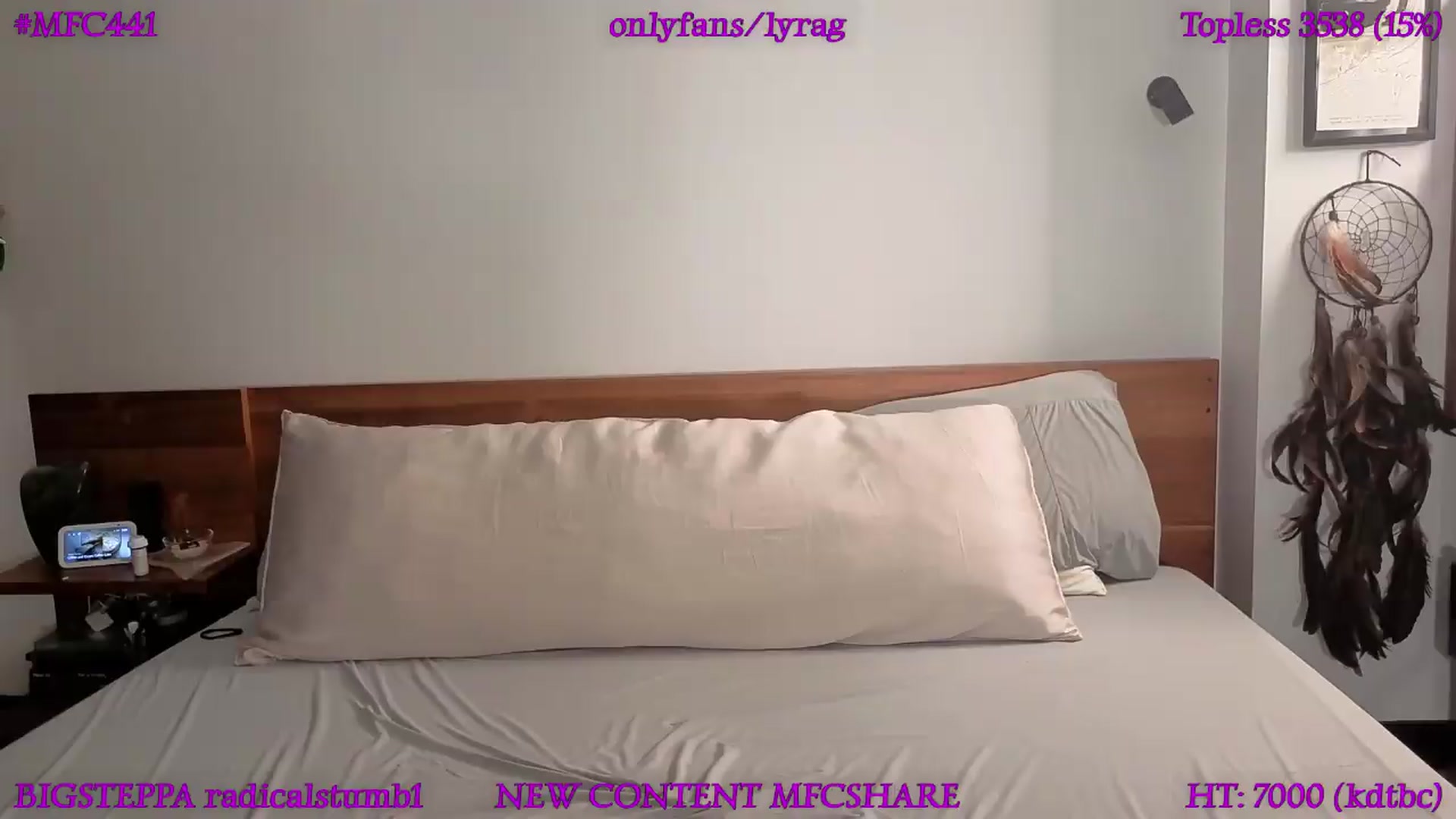 Gallery image thumbnail from LyraG's myfreecams stream on, 06/12/2026, 04:22 image 10 of 20