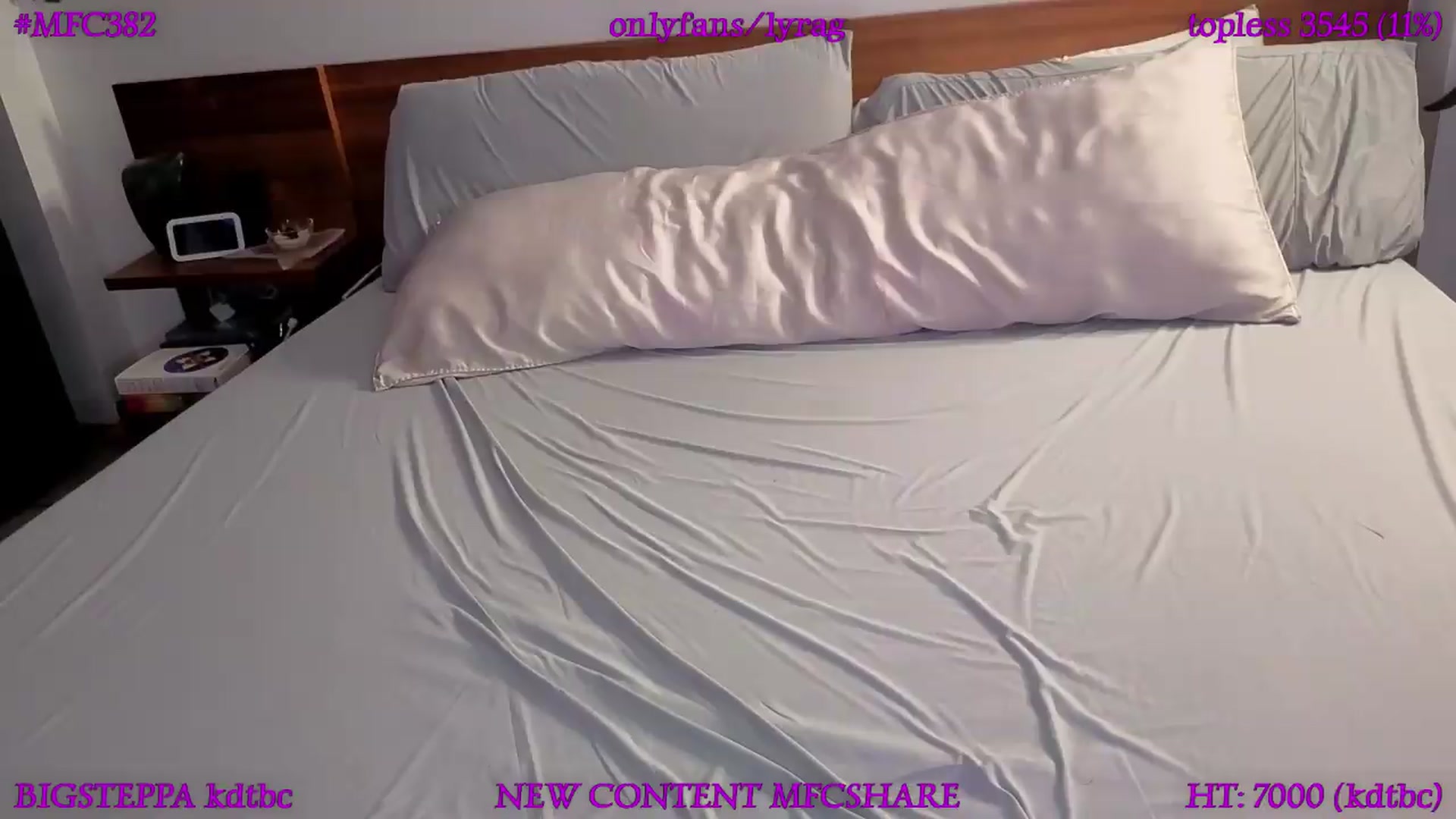 Gallery image thumbnail from LyraG's myfreecams stream on, 06/29/2026, 01:27 image 13 of 20
