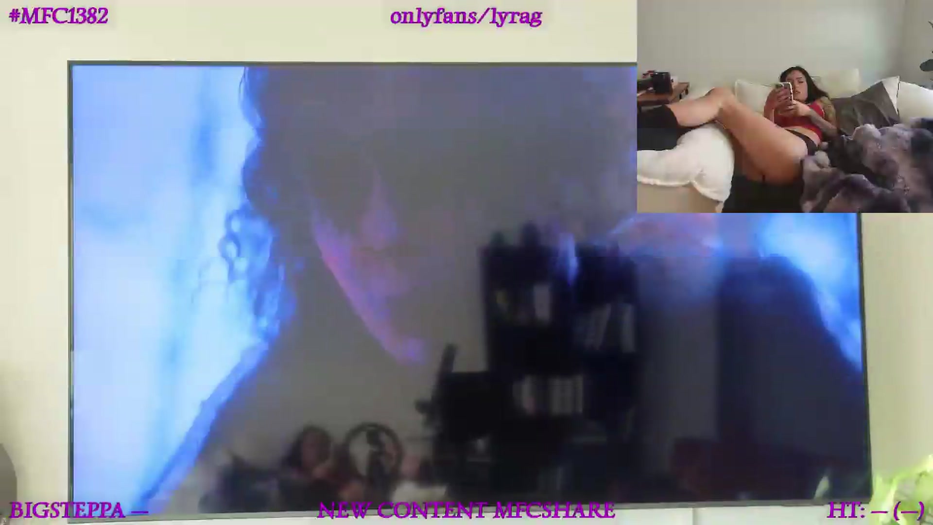 Gallery image thumbnail from LyraG's myfreecams stream on, 07/02/2026, 24:00 image 16 of 20