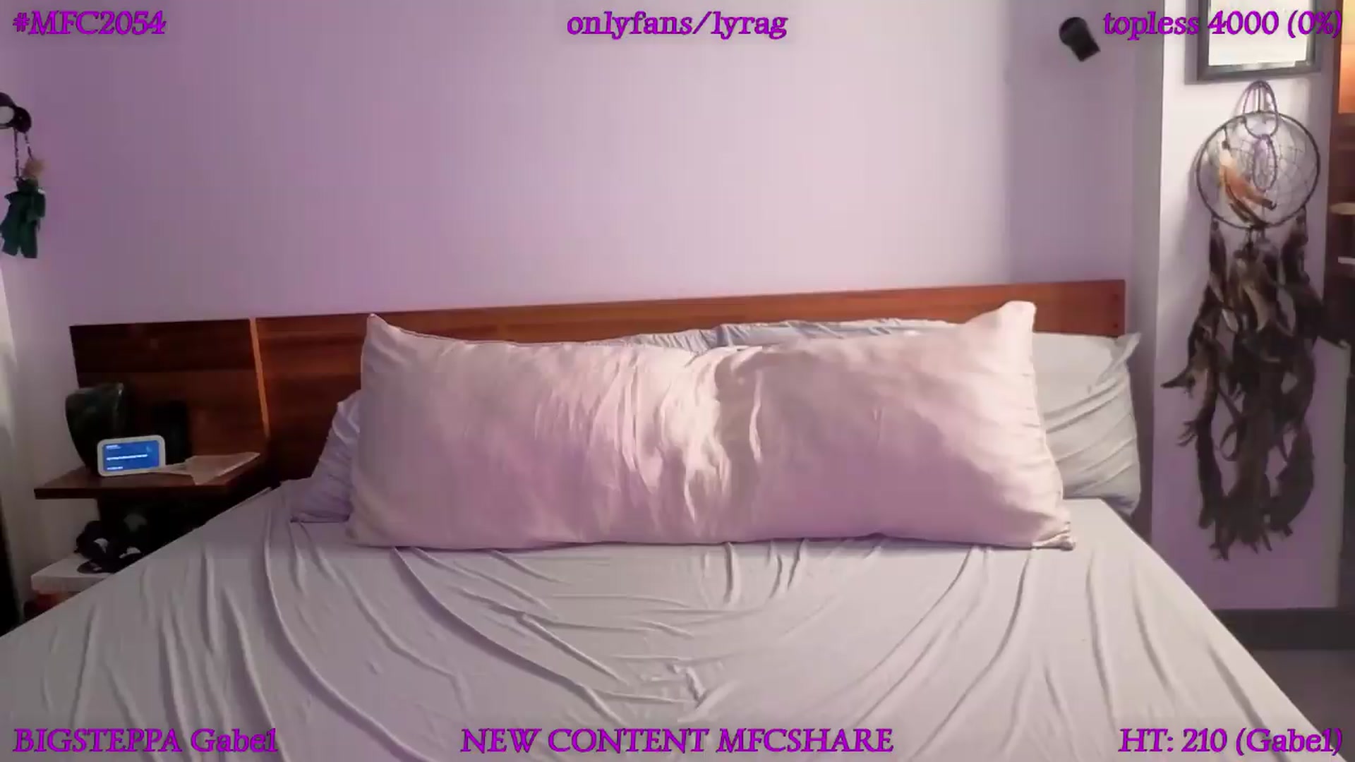 Gallery image thumbnail from LyraG's myfreecams stream on, 07/03/2026, 23:43 image 8 of 20