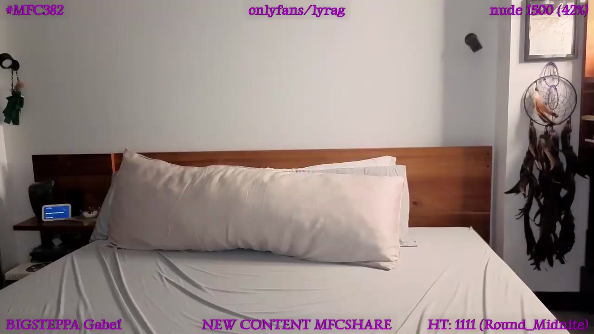 Gallery image thumbnail from LyraG's myfreecams stream on, 07/05/2026, 03:05 image 18 of 20