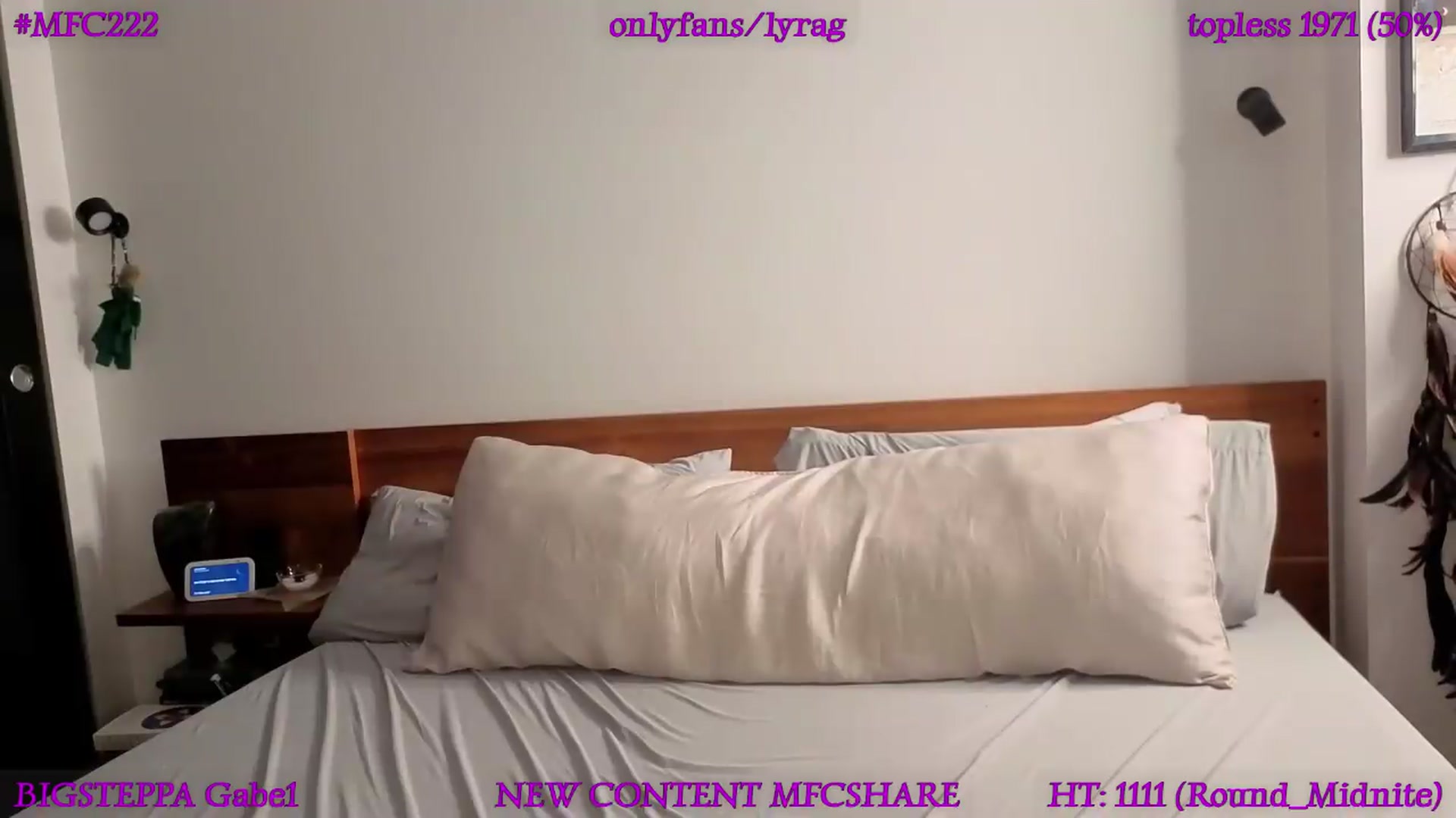 Gallery image thumbnail from LyraG's myfreecams stream on, 07/06/2026, 21:47 image 15 of 20