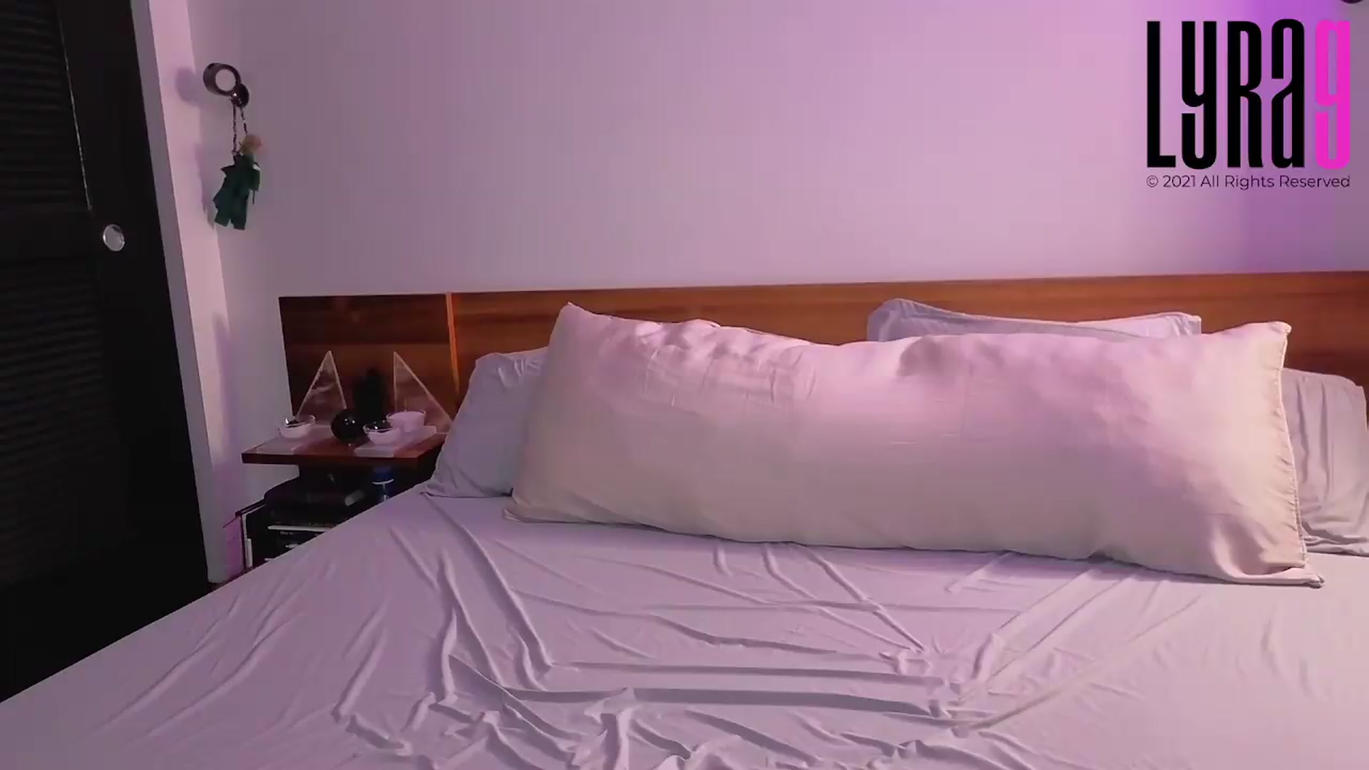 Gallery image thumbnail from LyraG's myfreecams stream on, 09/12/2026, 24:04 image 9 of 20