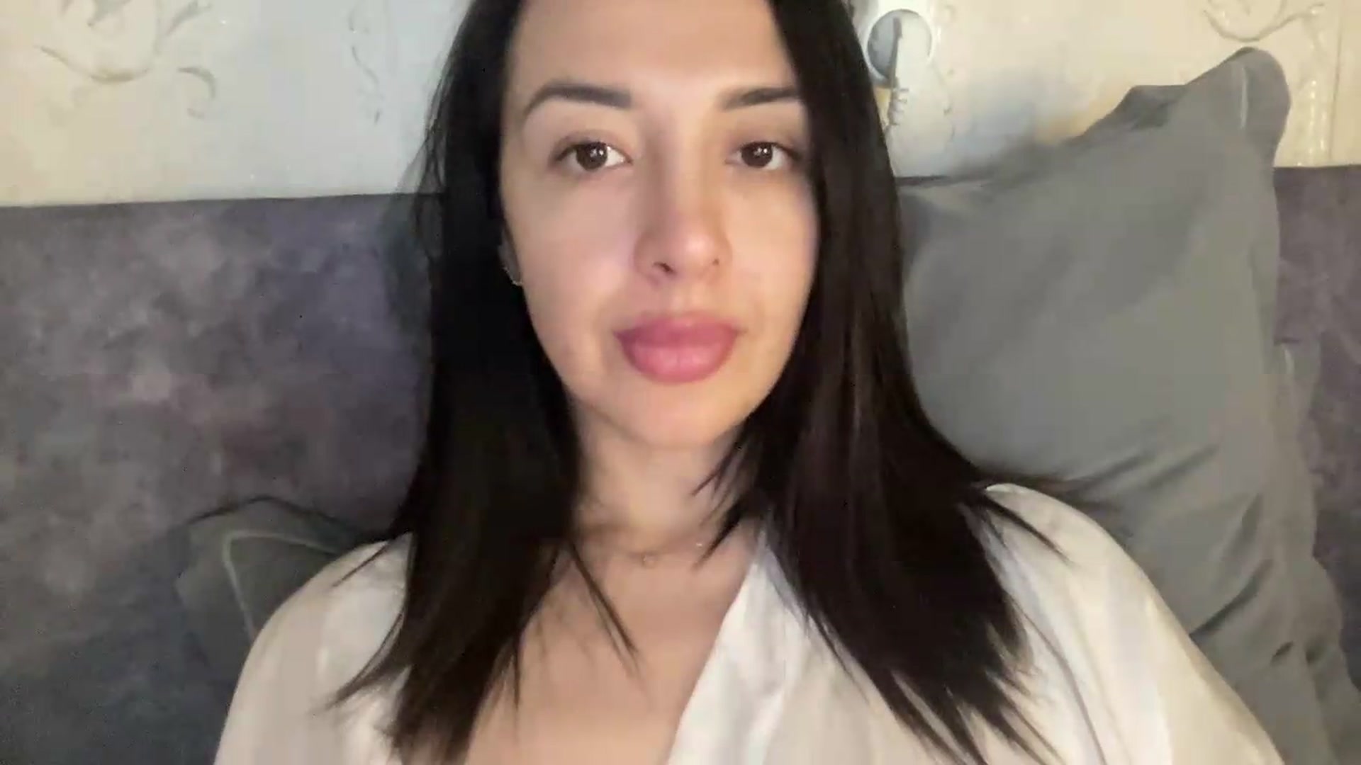 Gallery image thumbnail from LyraSable's myfreecams stream on, 08/12/2026, 10:39 image 2 of 20