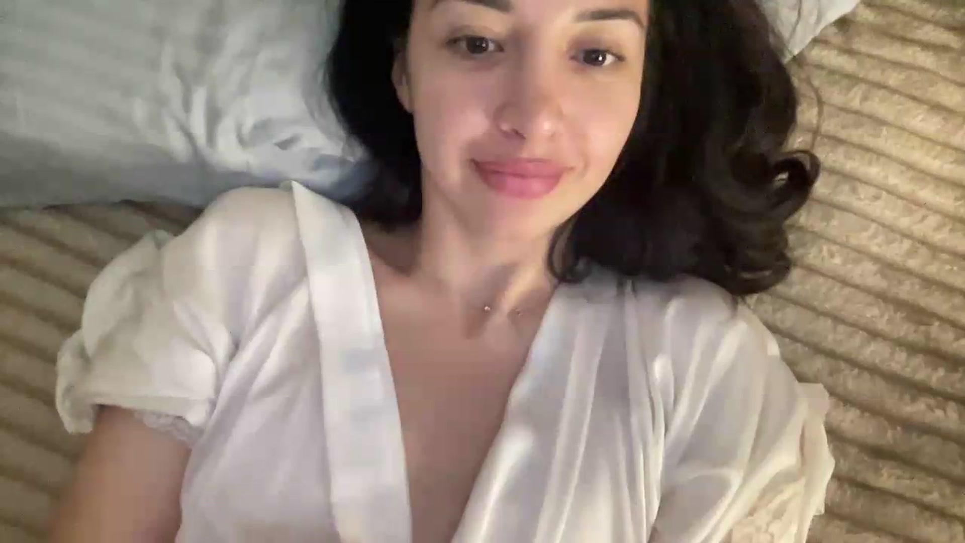 Gallery image thumbnail from LyraSable's myfreecams stream on, 08/14/2026, 12:04 image 15 of 20