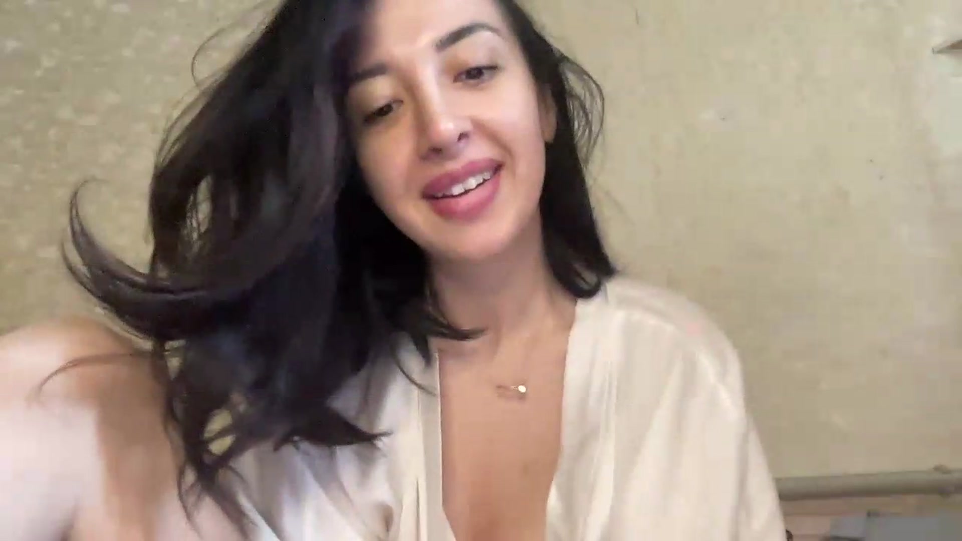 Gallery image thumbnail from LyraSable's myfreecams stream on, 08/15/2026, 10:34 image 18 of 20