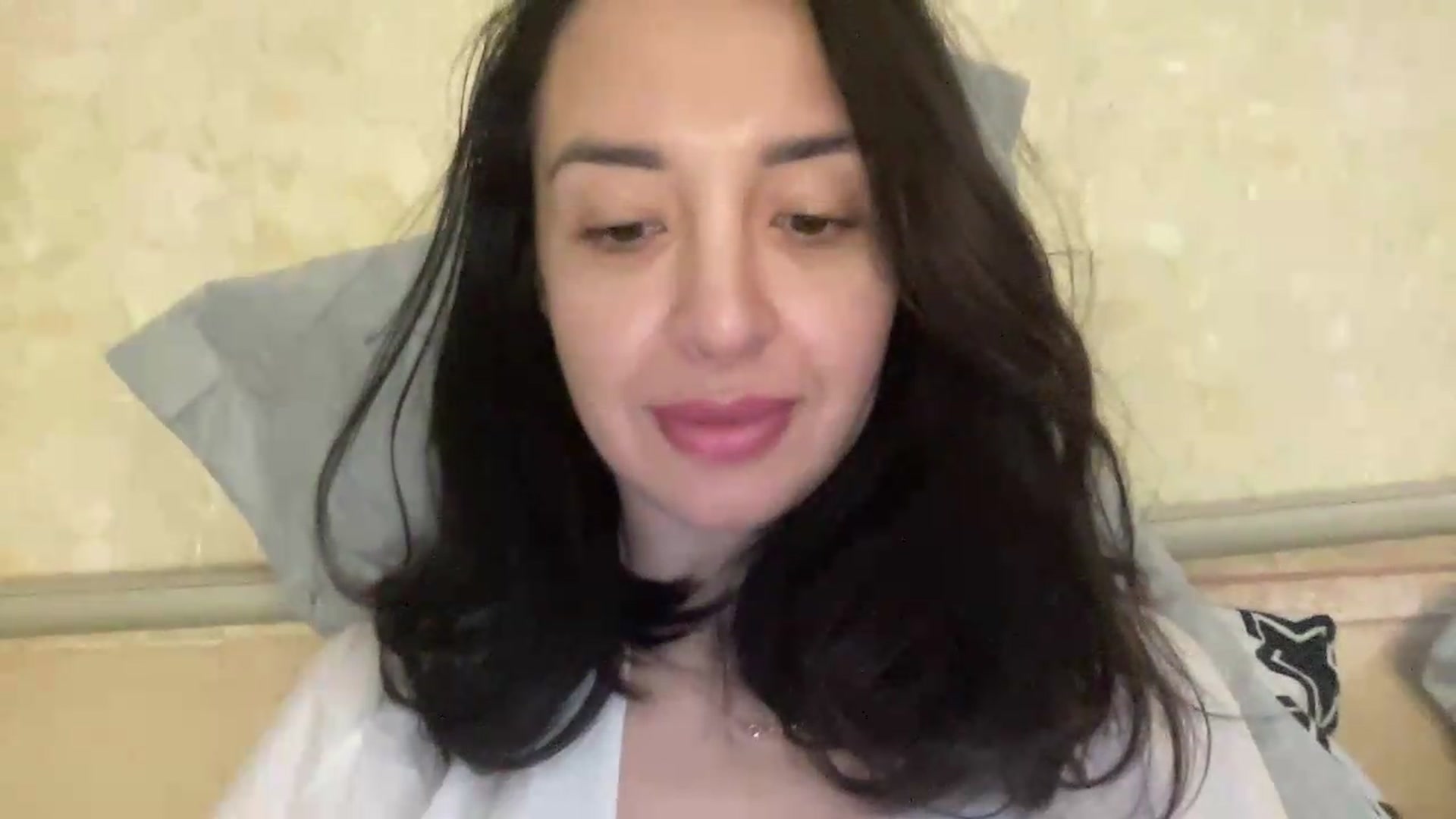 Gallery image thumbnail from LyraSable's myfreecams stream on, 08/15/2026, 10:48 image 2 of 20