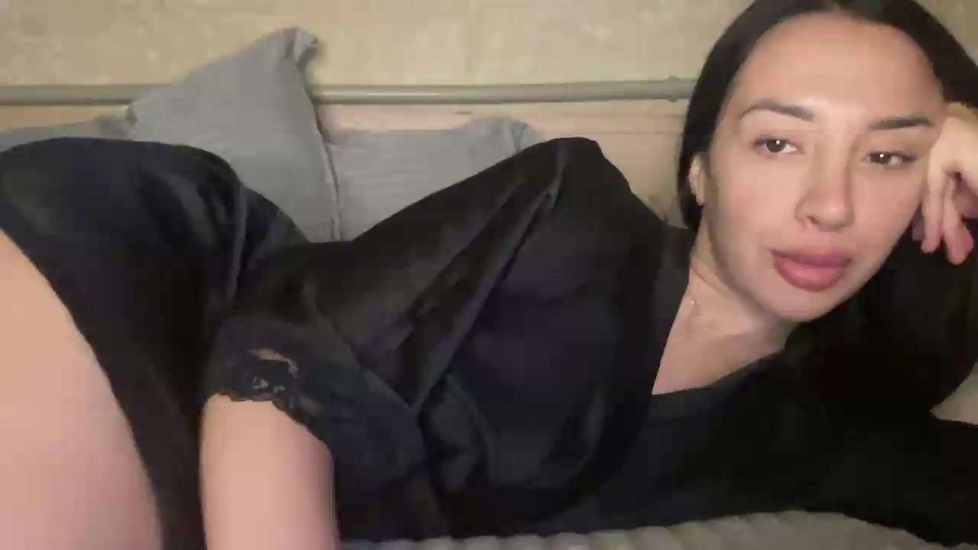 Gallery image thumbnail from LyraSable's myfreecams stream on, 08/19/2026, 09:44 image 1 of 20