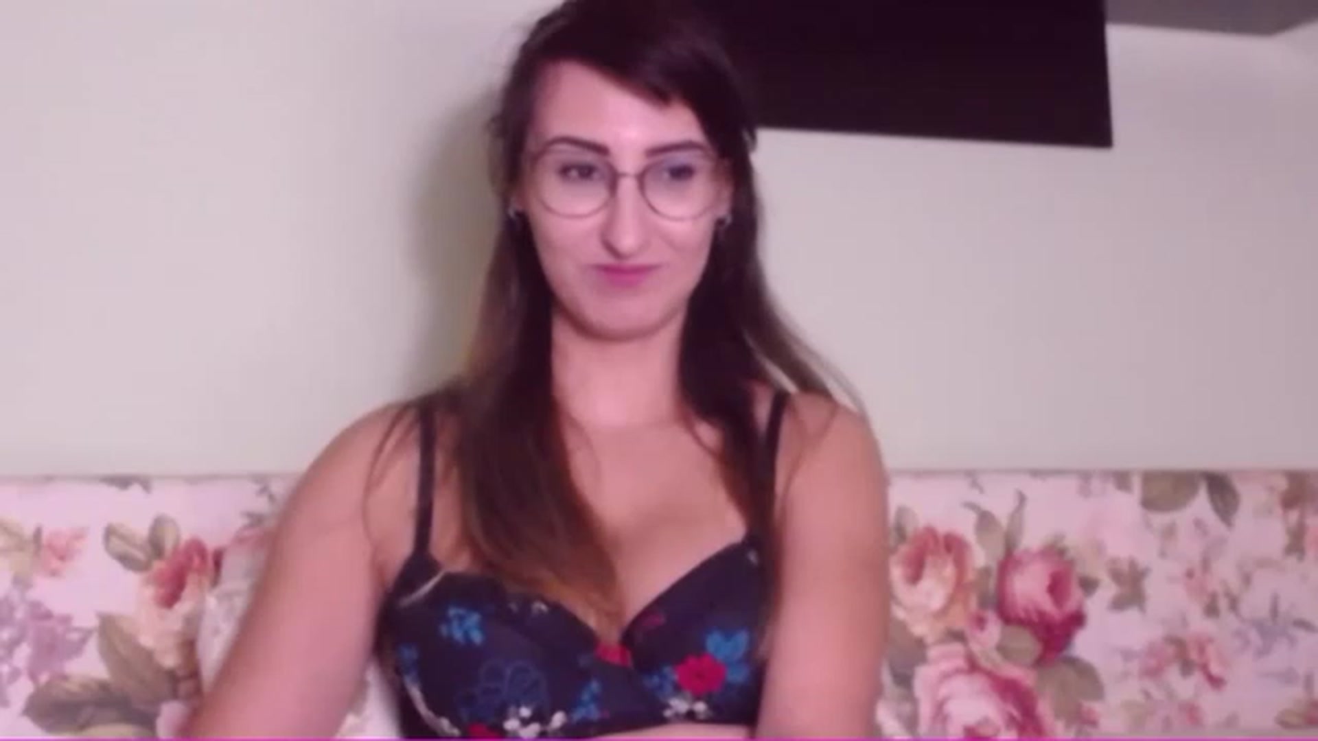 Gallery image thumbnail from LysAddiction's myfreecams stream on, 11/14/2022, 16:36 image 14 of 20