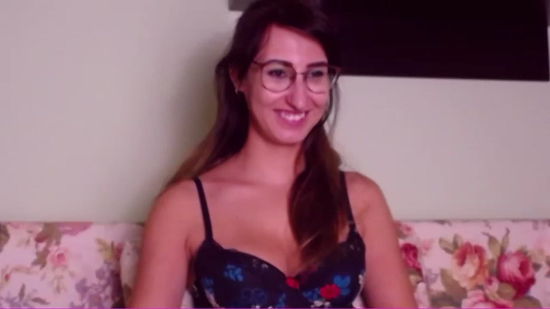 Gallery image thumbnail from LysAddiction's myfreecams stream on, 11/14/2022, 19:14 image 16 of 20