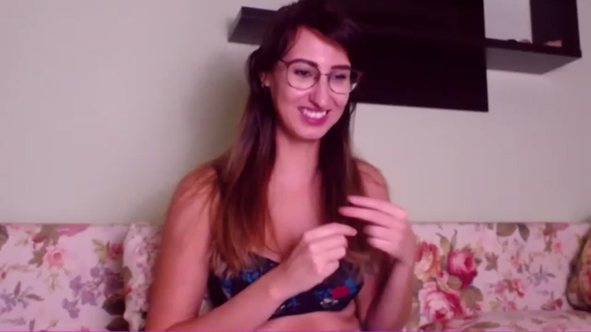 Gallery image thumbnail from LysAddiction's myfreecams stream on, 11/14/2022, 19:14 image 11 of 20
