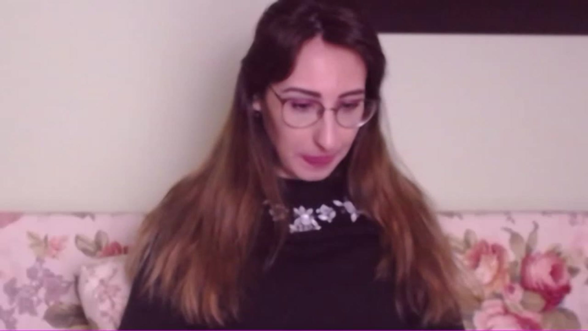 Gallery image thumbnail from LysAddiction's myfreecams stream on, 11/18/2022, 13:39 image 6 of 20